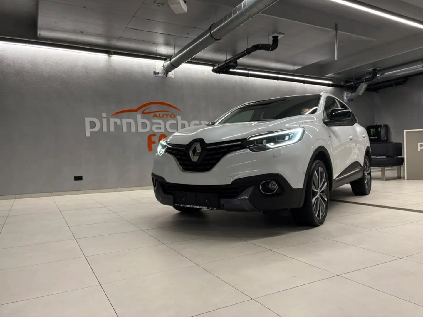 Renault Kadjar BOSE ENERGY dCi 130 4WD 6-Gang Weiß - 1