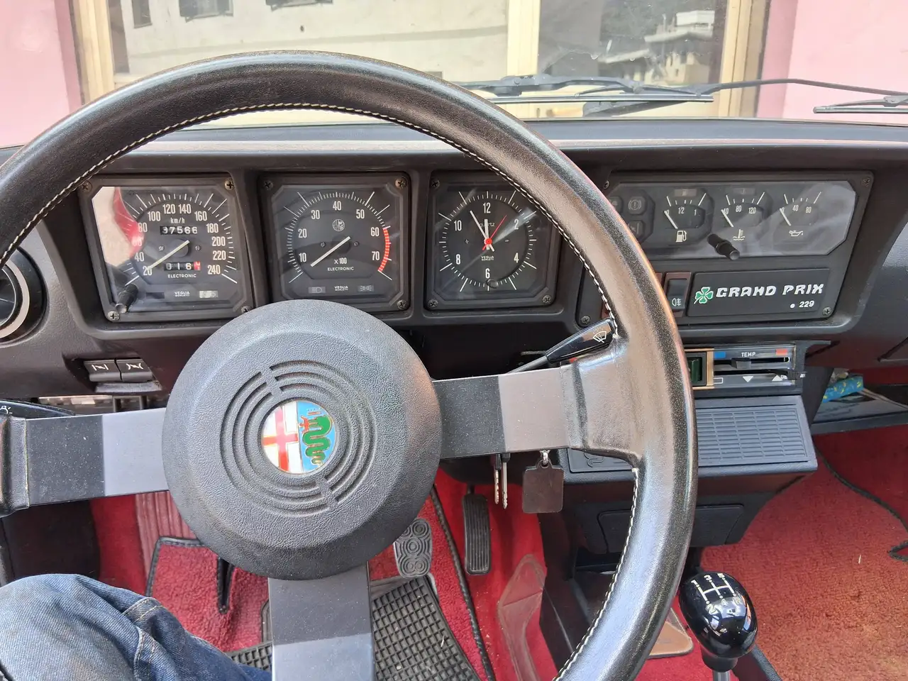 Alfa Romeo GTV 2.0 Grand Prix, foto 2