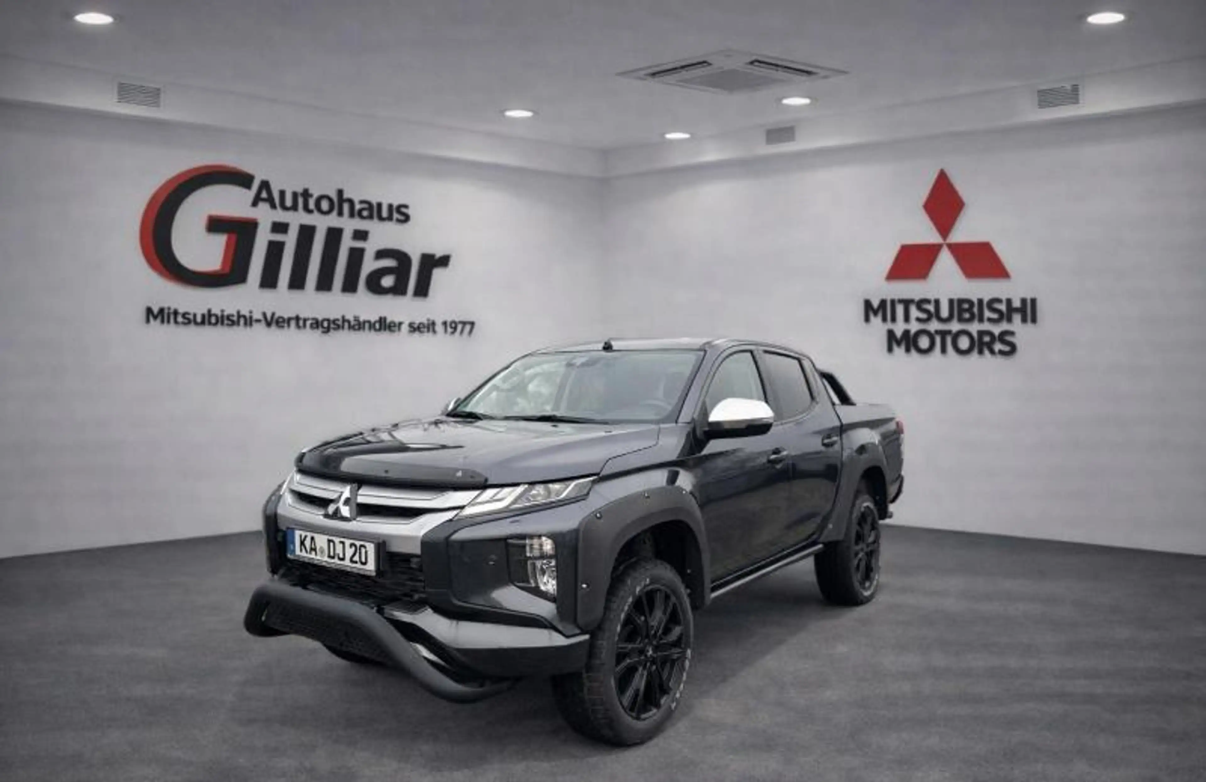 Mitsubishi L200 Doppelkabine 4WD Automatik wenig km!