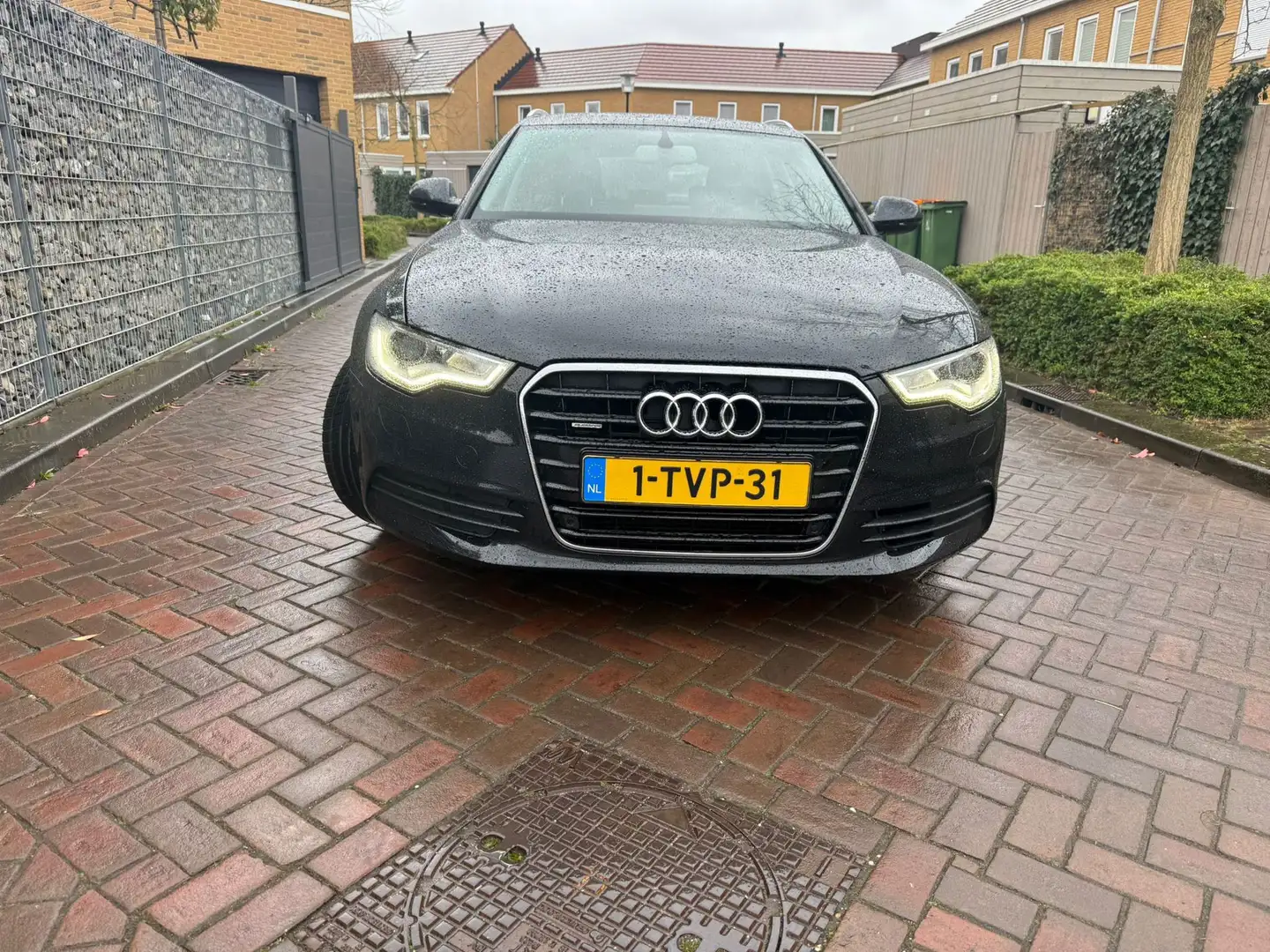 Audi A6 Avant 3.0 TDI quattro Pro Line S *BTW wagen* Schwarz - 2
