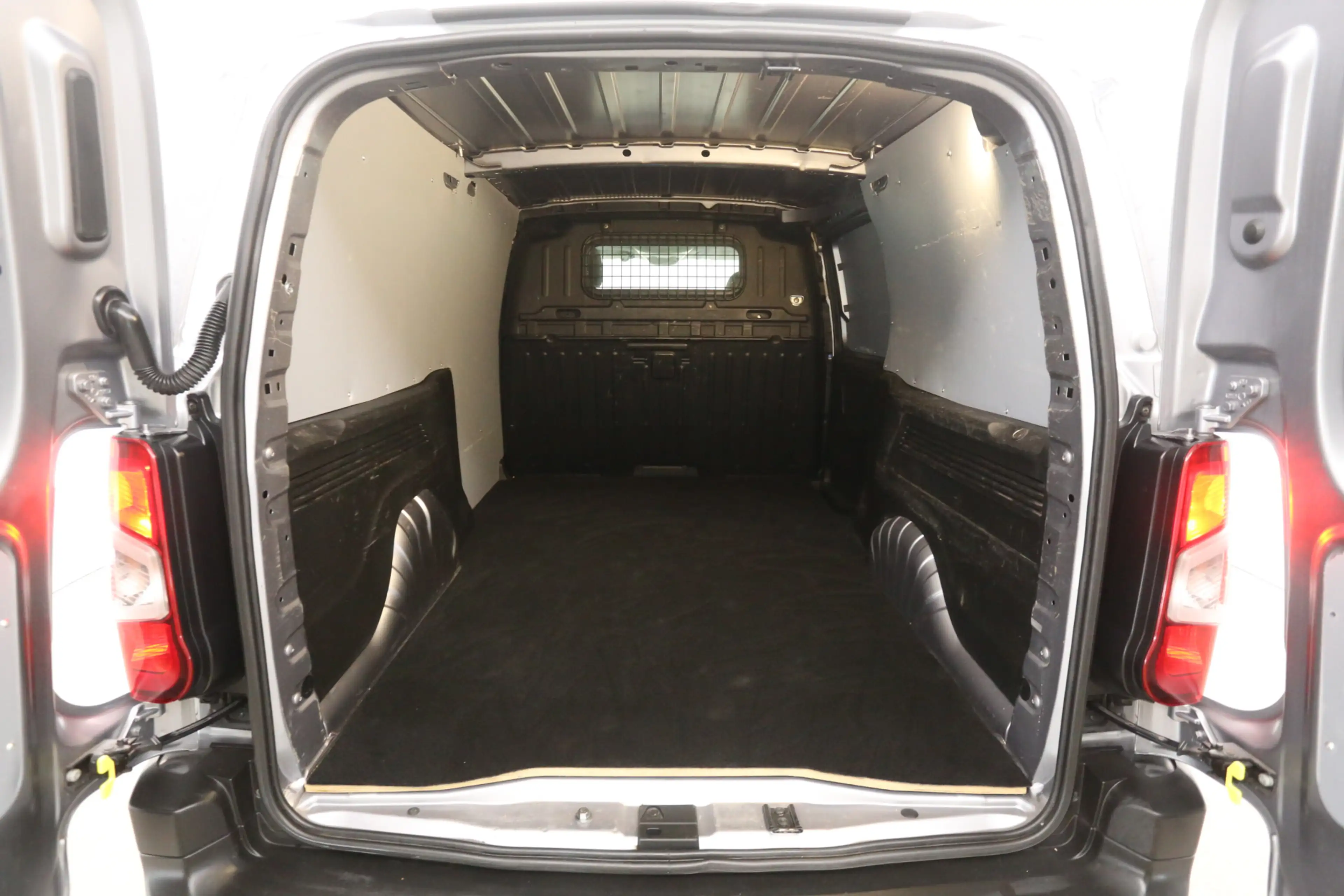 Peugeot Partner 1.5 BlueHDI Premium Long L2 102PK | Airco | Camera — photo 3