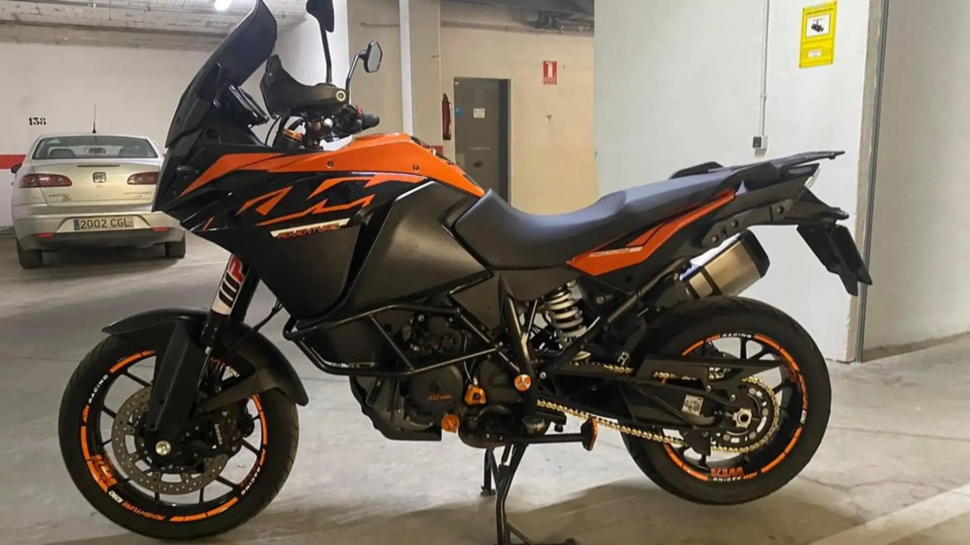 KTM 1090 Adventure Negro - 1