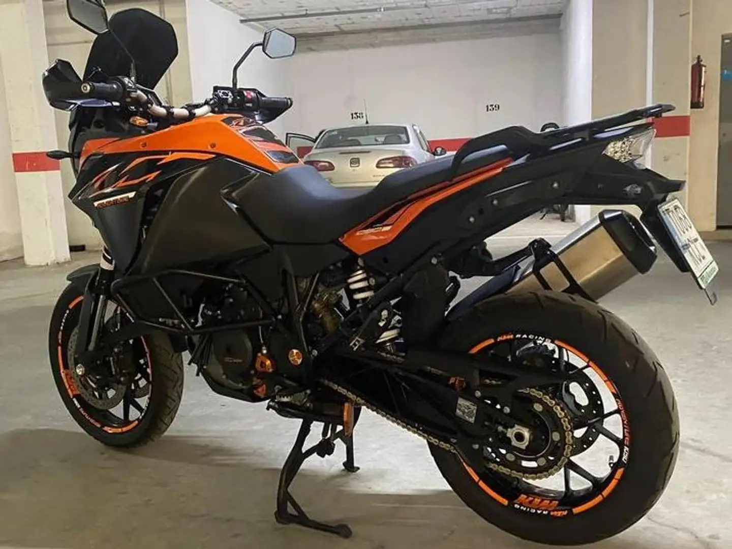 KTM 1090 Adventure Negro - 2