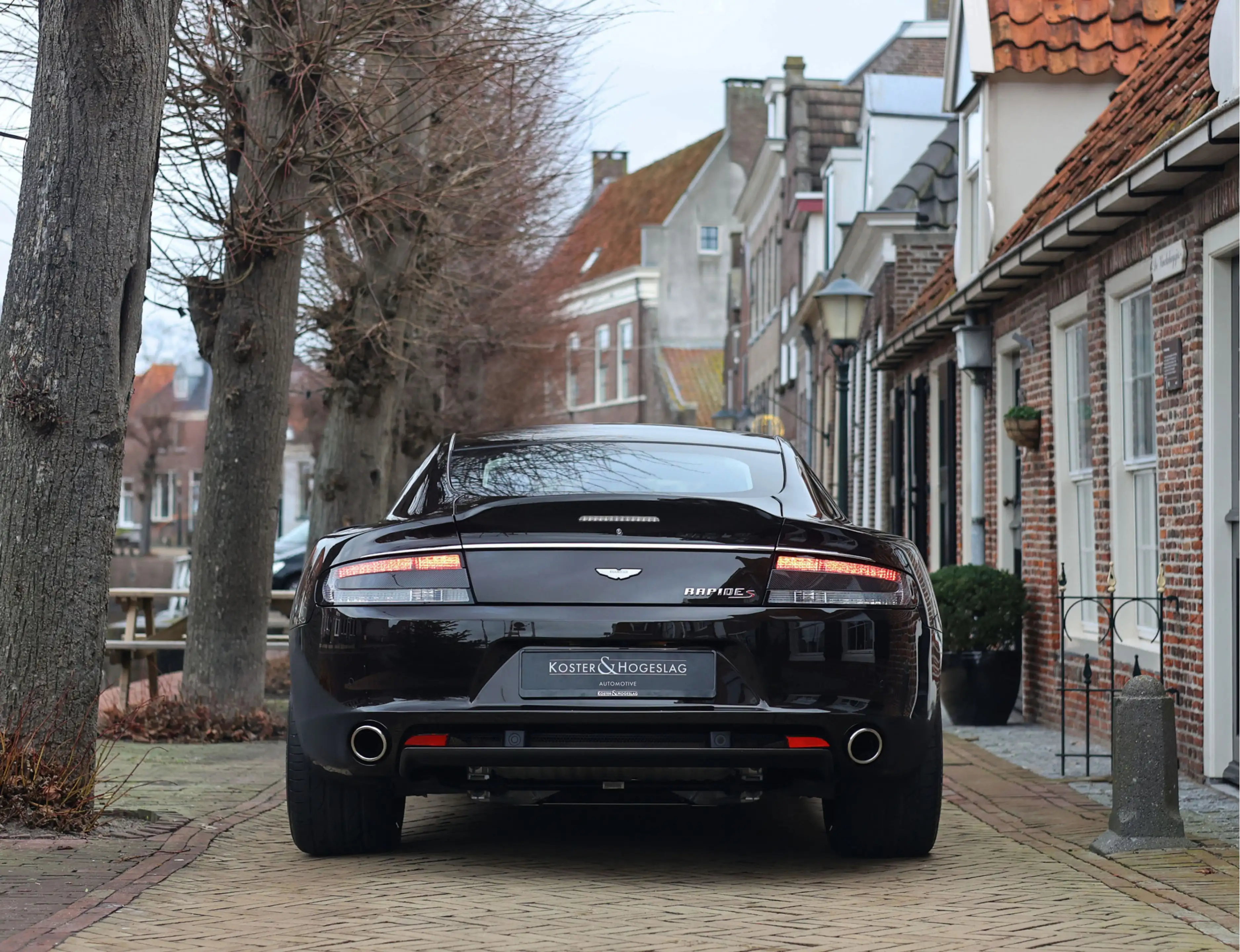 Aston Martin Rapide 6.0 V12 S | Marron Black - Collectable — photo 18