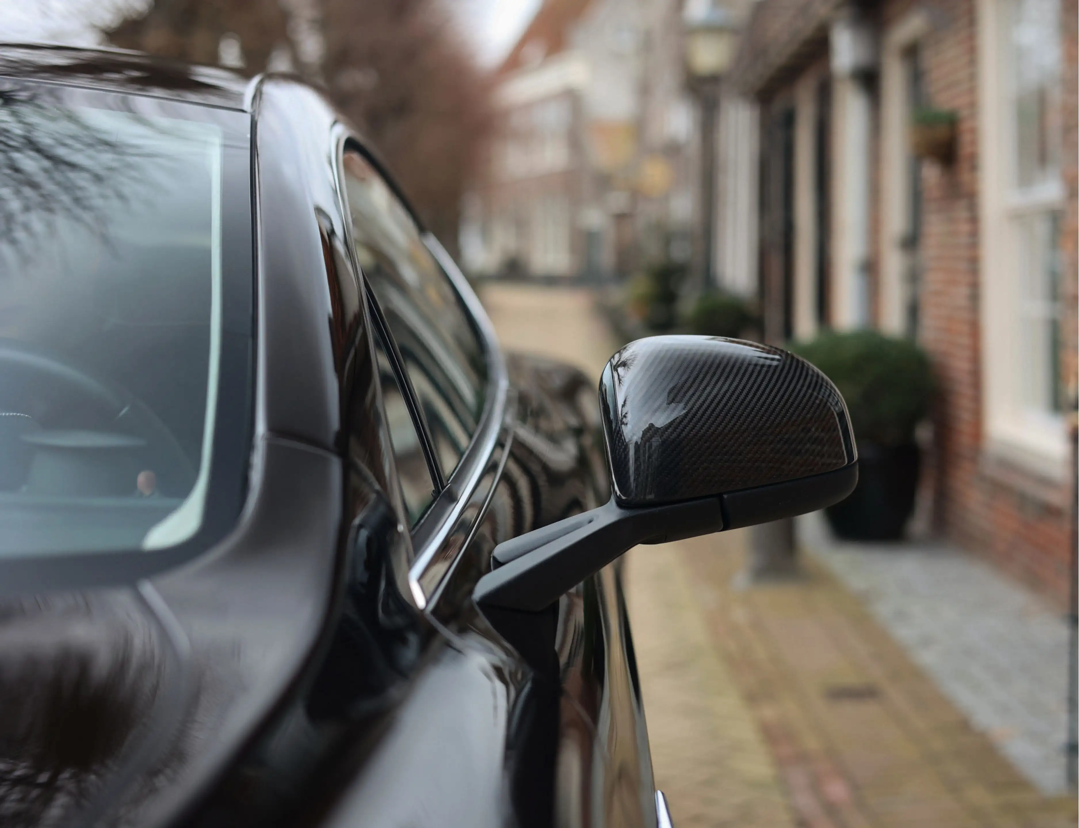 Aston Martin Rapide 6.0 V12 S | Marron Black - Collectable — photo 16