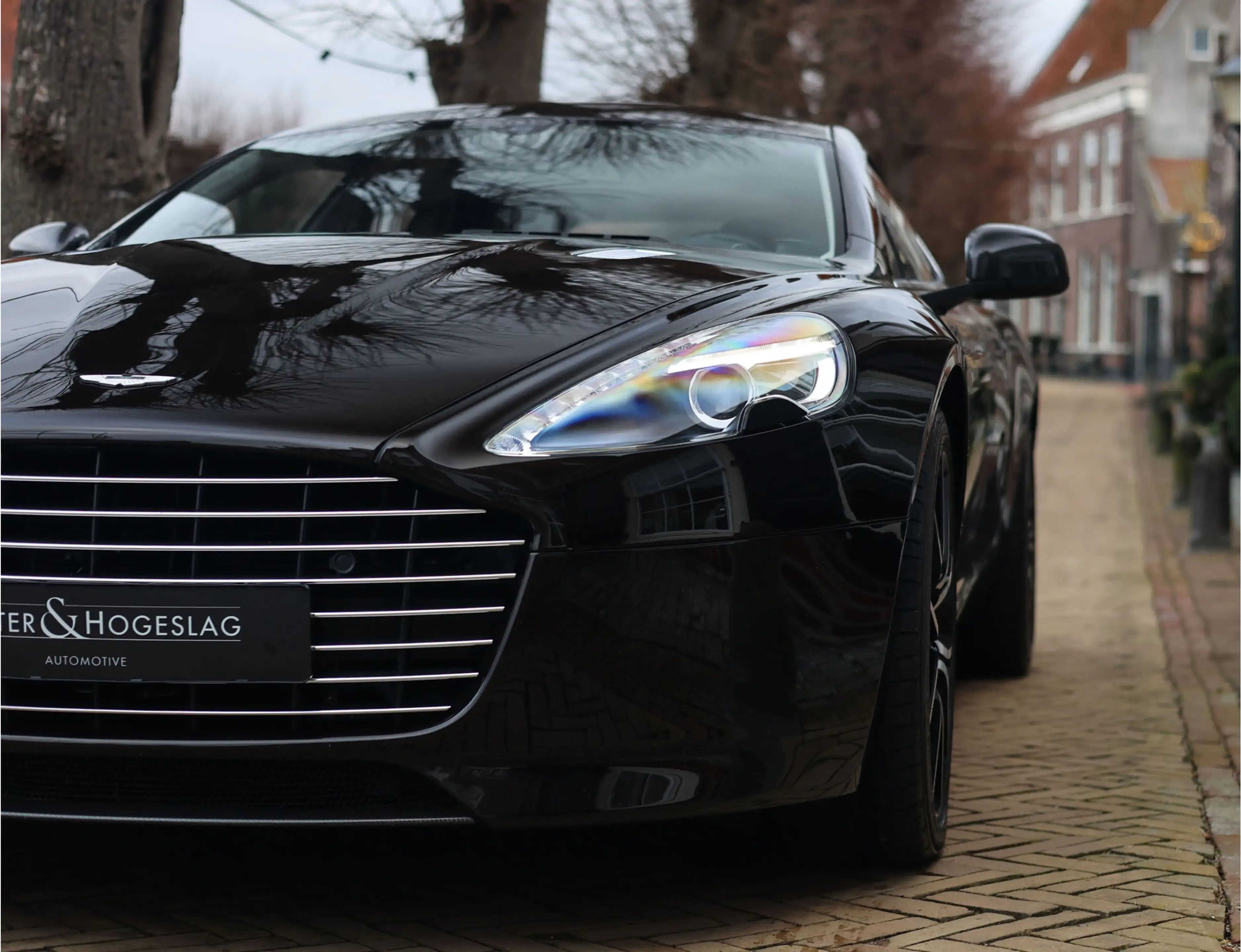 Aston Martin Rapide 6.0 V12 S | Marron Black - Collectable — photo 4