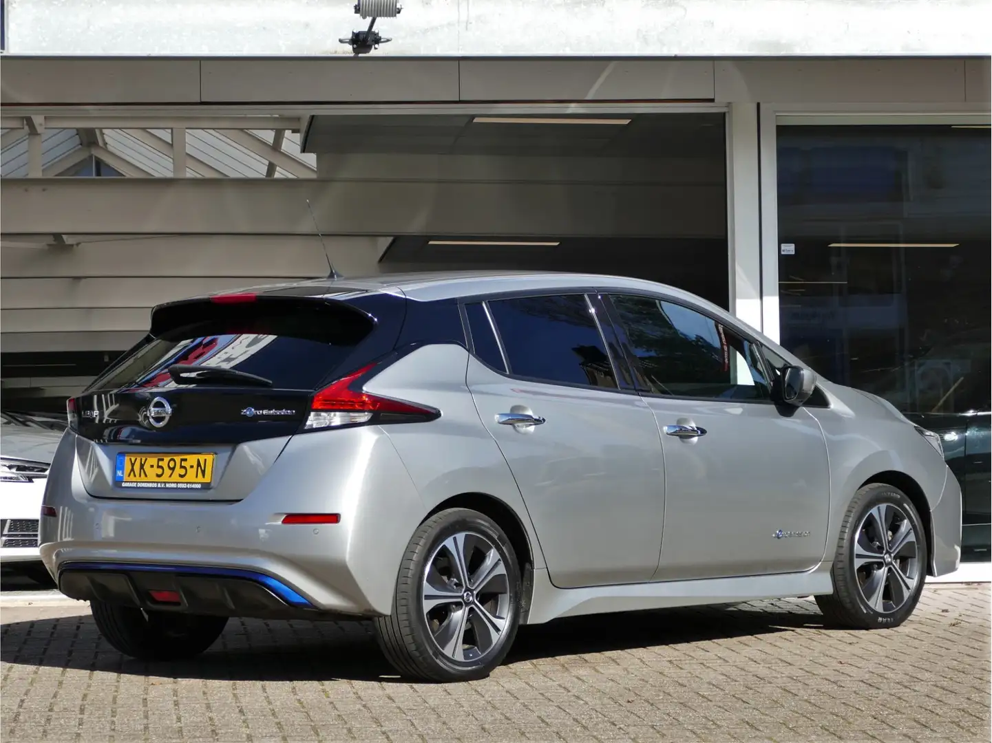 Nissan Leaf N-Connecta 40 kWh | Apple carplay / Android auto | Grijs - 2