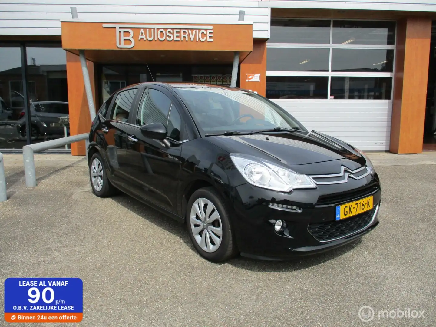 Citroen C3 1.2 PureTech Collection Zwart - 1