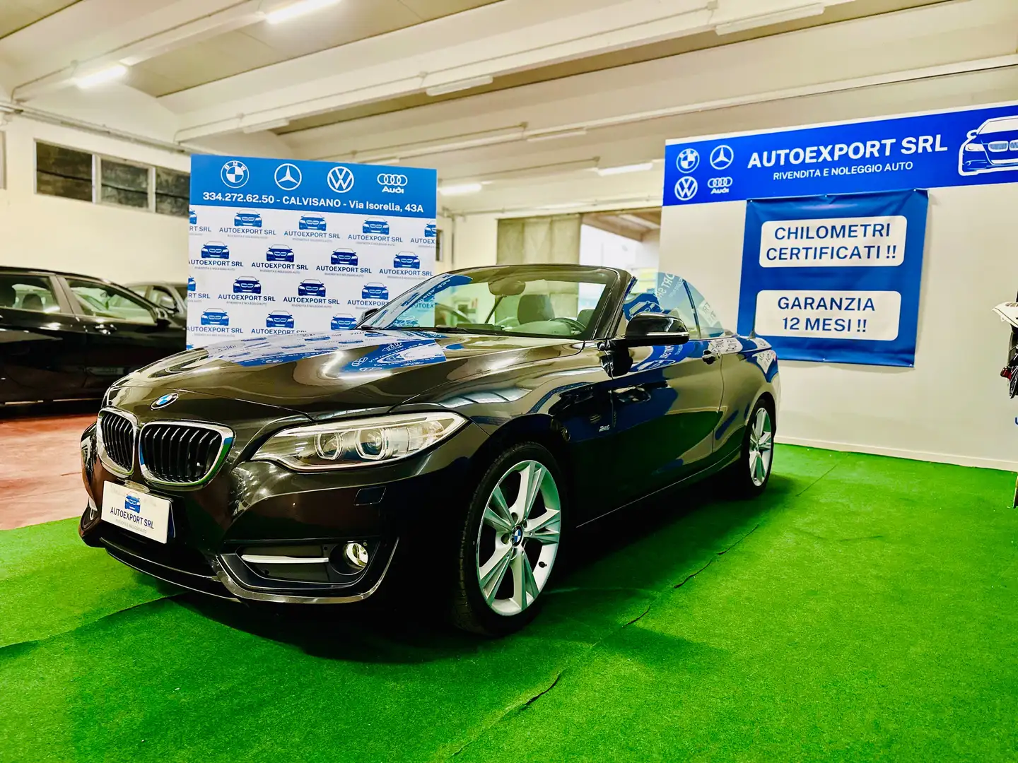 BMW 220 220d Cabrio Sport auto Nero - 2