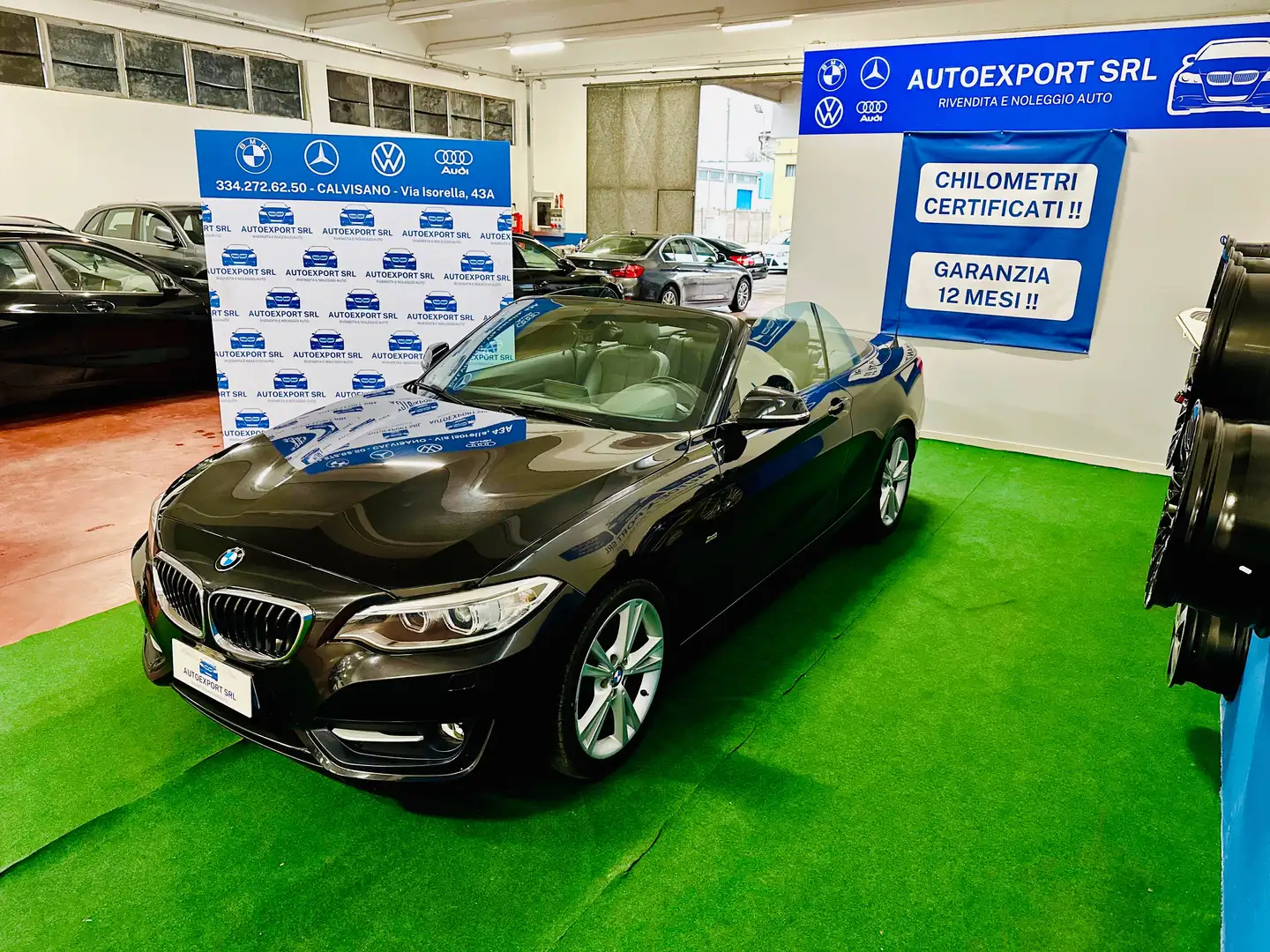 BMW 220 220d Cabrio Sport auto Nero - 1