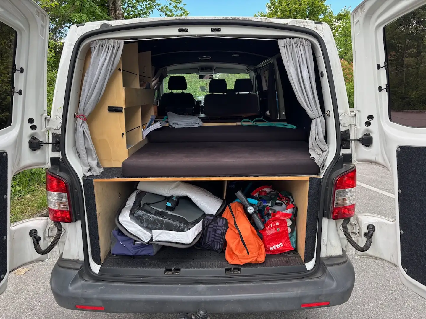 Volkswagen T5 Camper Белый - 2