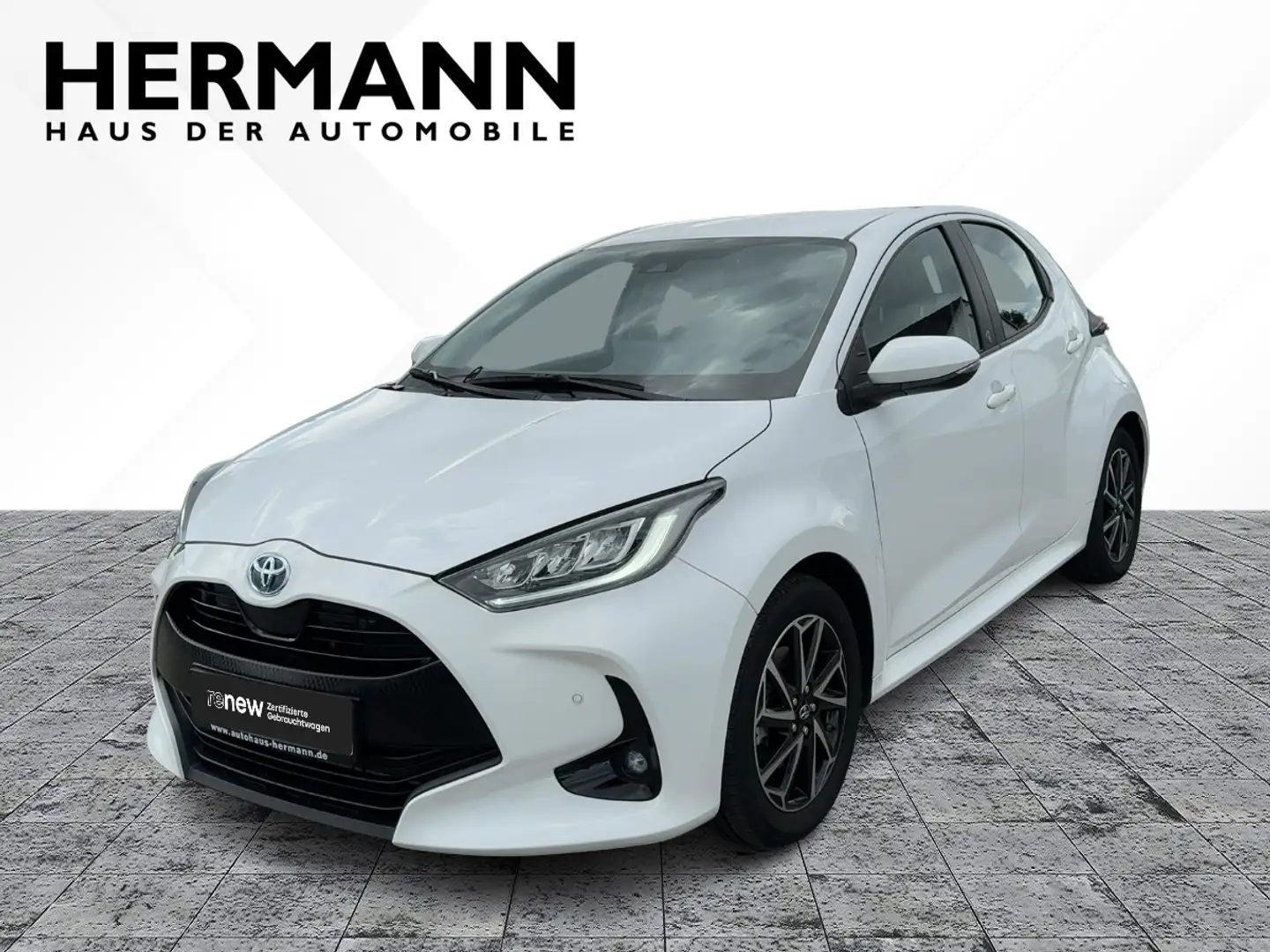 Toyota Yaris 1.5 Hybrid Team Deutschland*CAM*LED*SHZ*PDC Blanco - 1