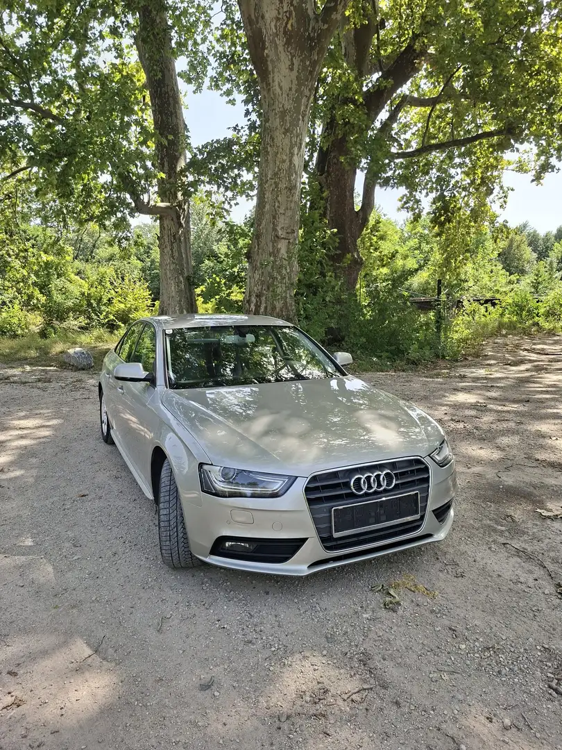 Audi A4 2.0 TDI DPF Ambition - 2