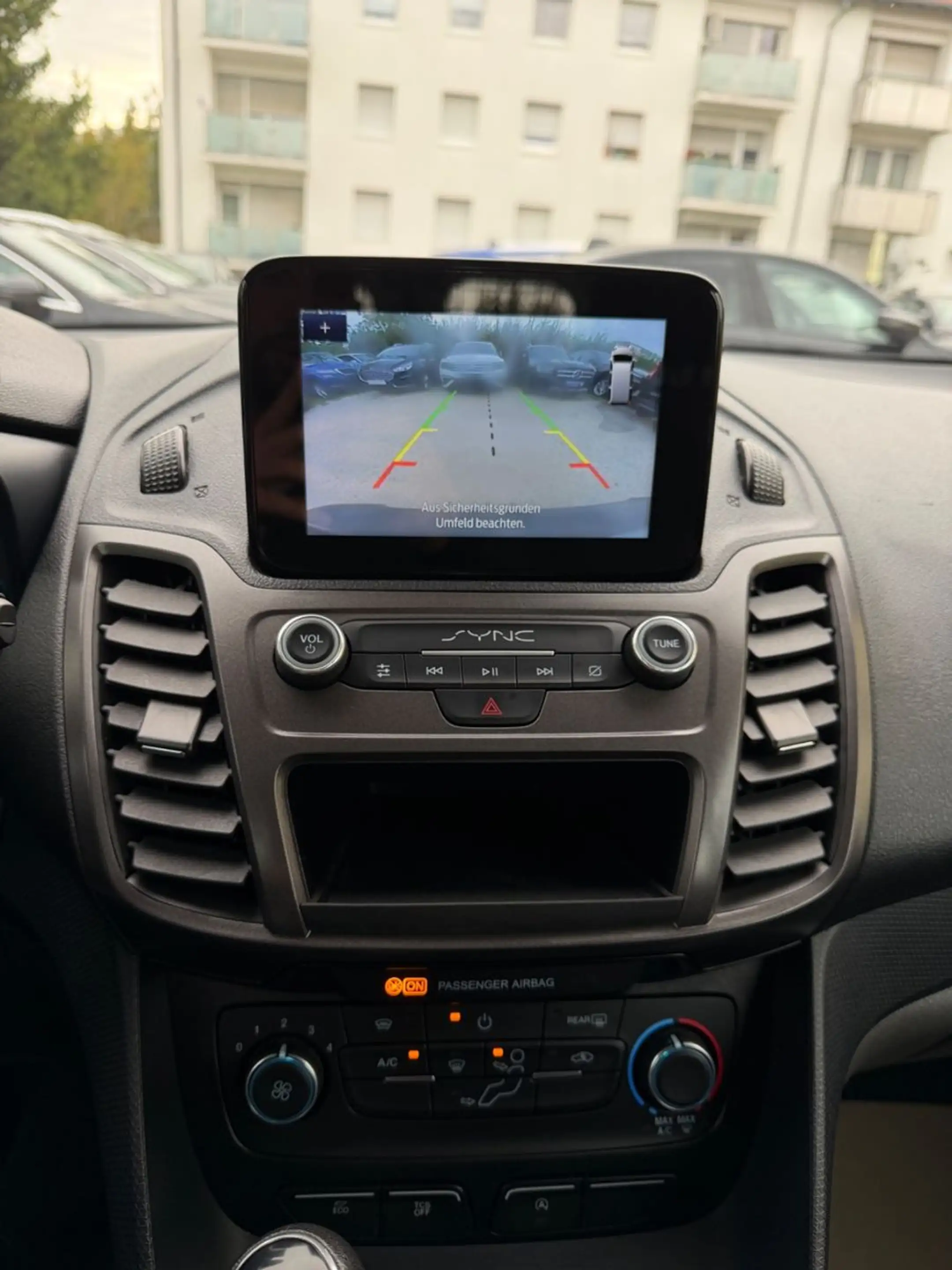 Ford Transit Connect 220 L1 Kamera 5-Sitz 2xSchiebetü — photo 14