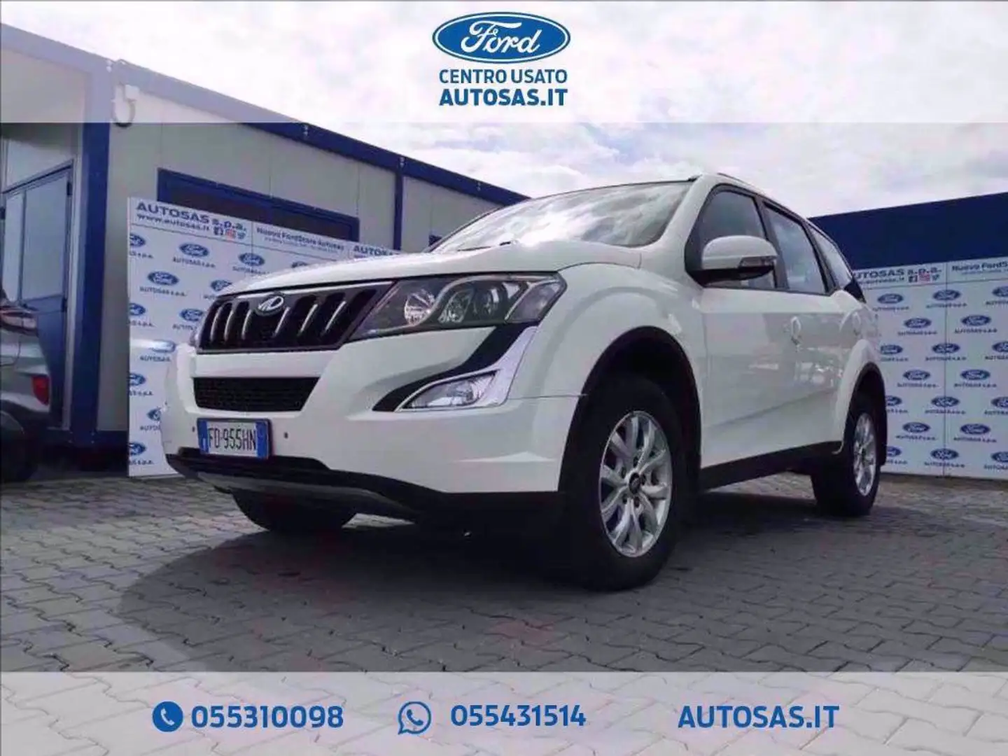 Mahindra XUV500 2.2 16V AWD W6 Wit - 1