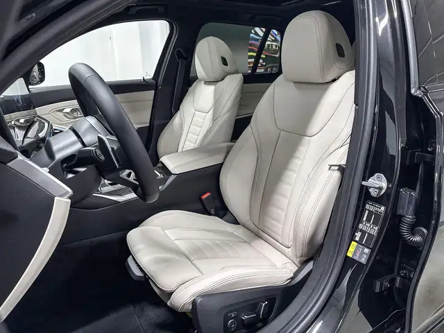 BMW 3 Series view 10