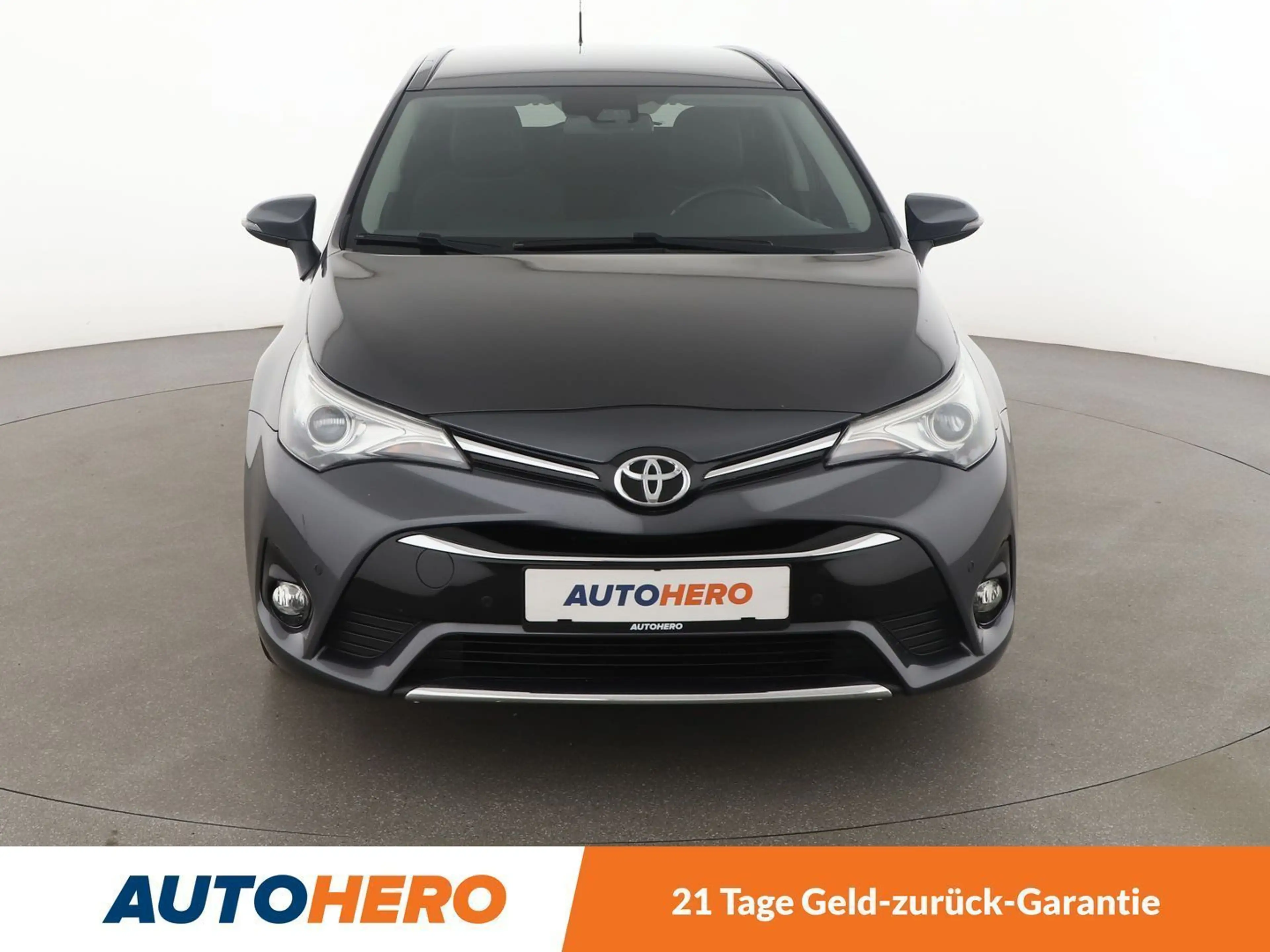 Toyota Avensis 1.8 Team D *CAM*AHK*TEMPO* — photo 9