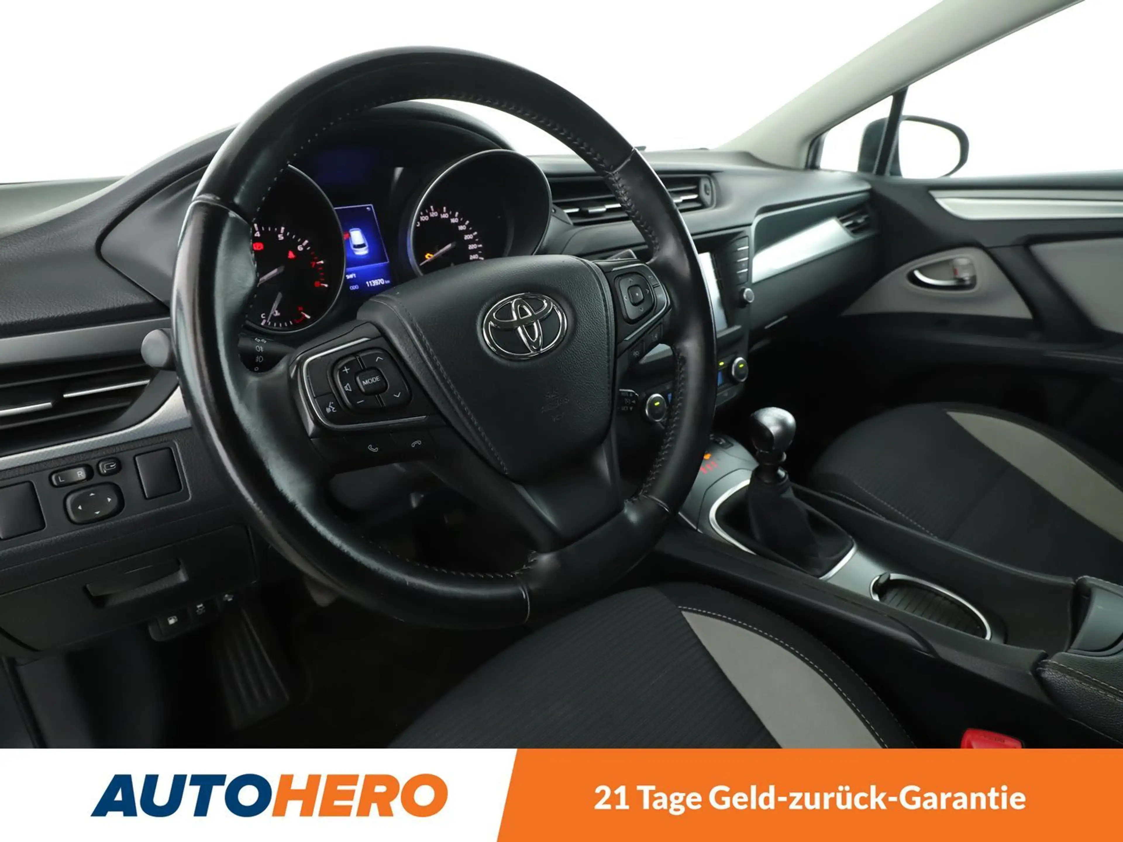 Toyota Avensis 1.8 Team D *CAM*AHK*TEMPO* — photo 11