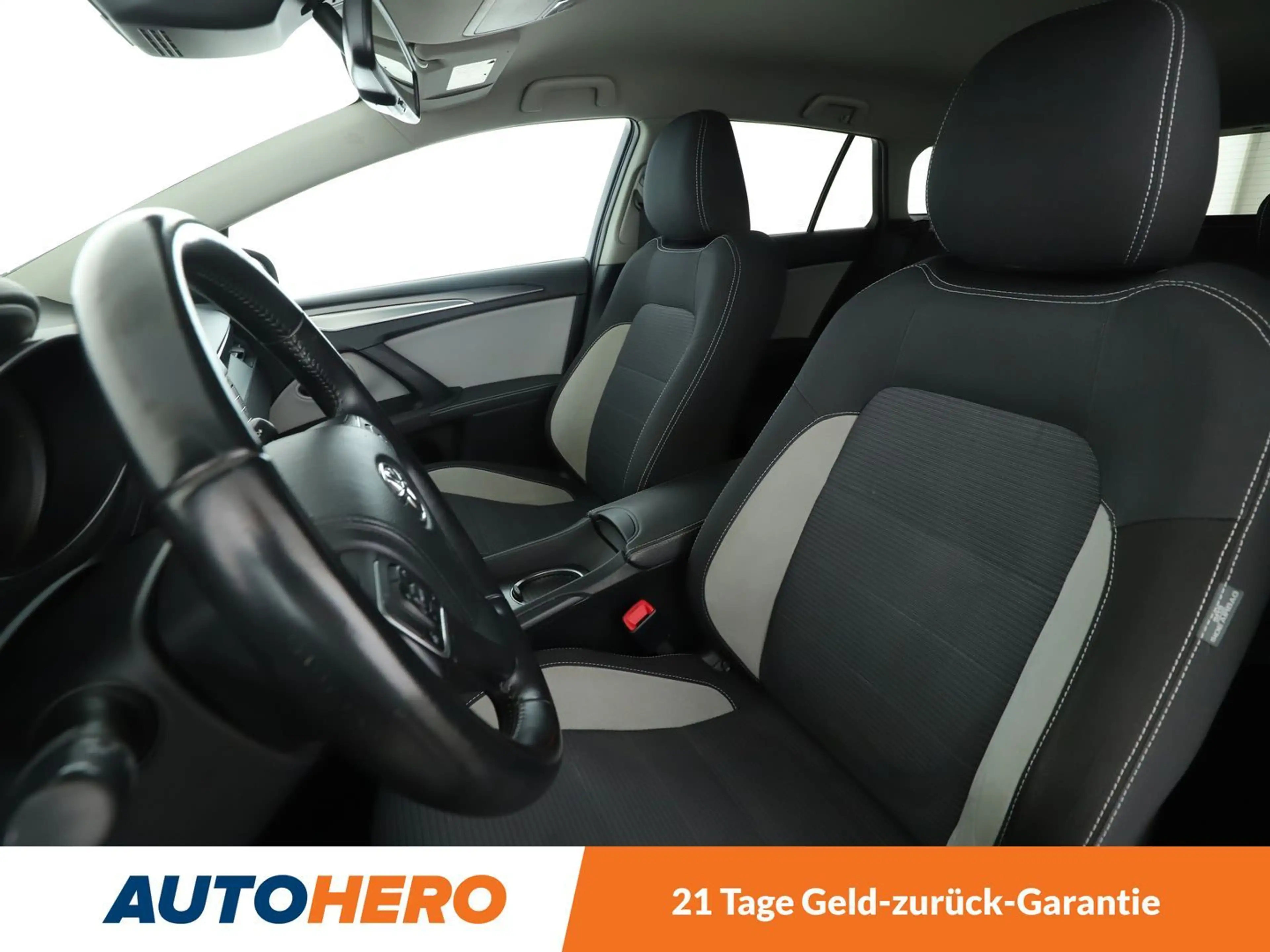Toyota Avensis 1.8 Team D *CAM*AHK*TEMPO* — photo 10