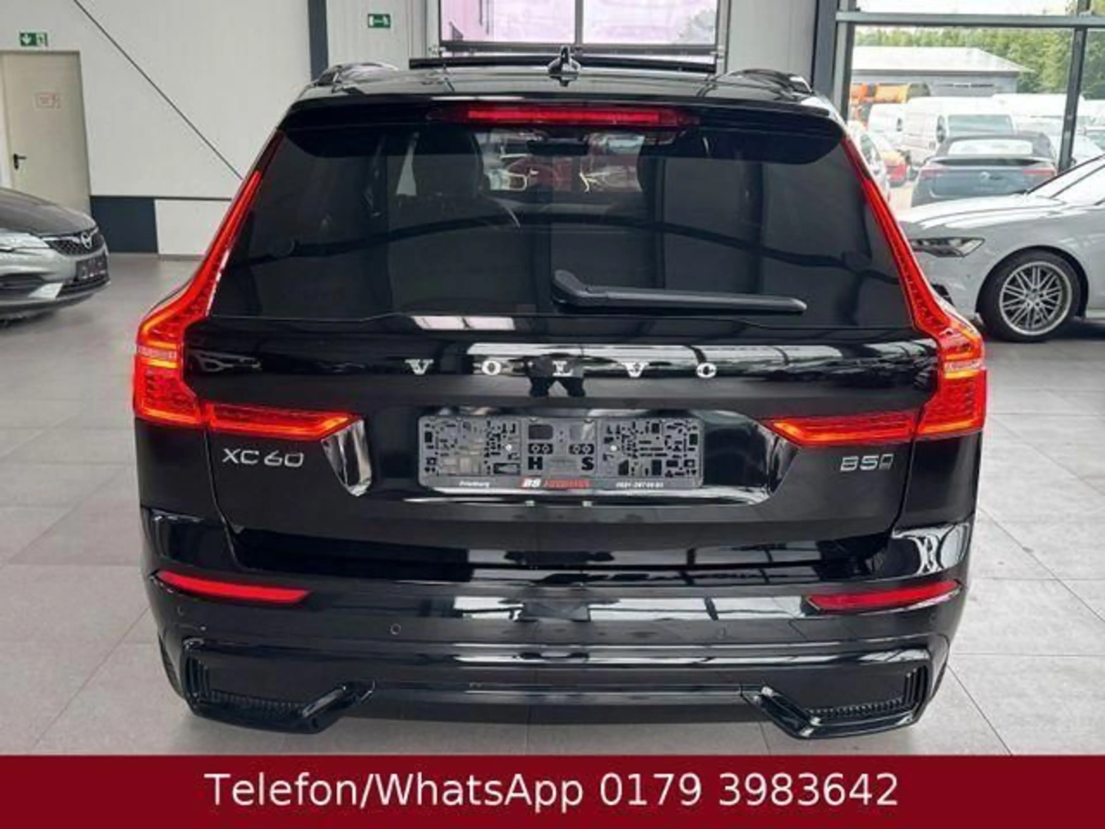 Volvo XC60 Ultimate Dark AWD Head UP AHL Harman 184... — photo 13