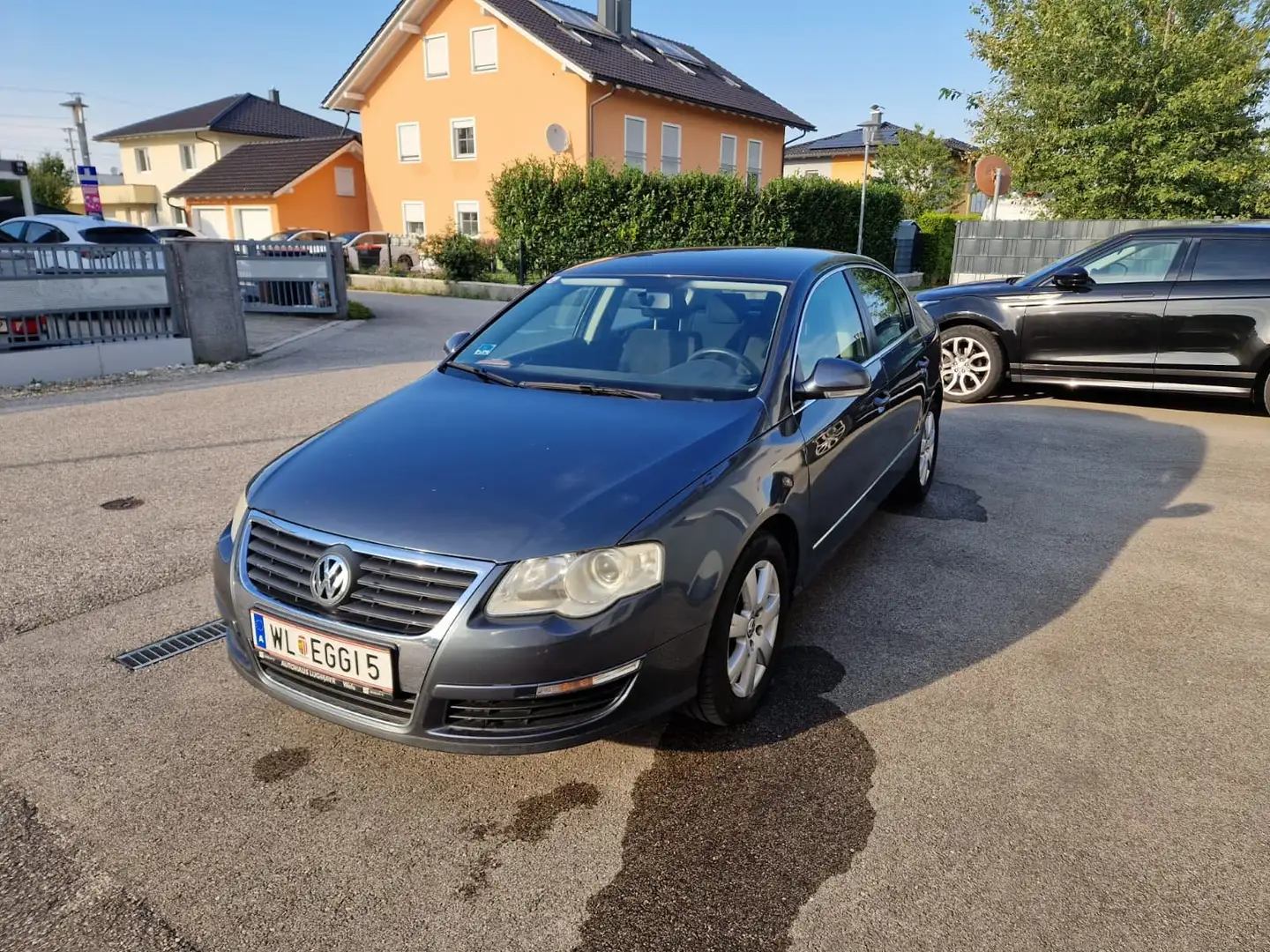 Volkswagen Passat Passat Comfortline Business 2,0 TDI DPF Grau - 1