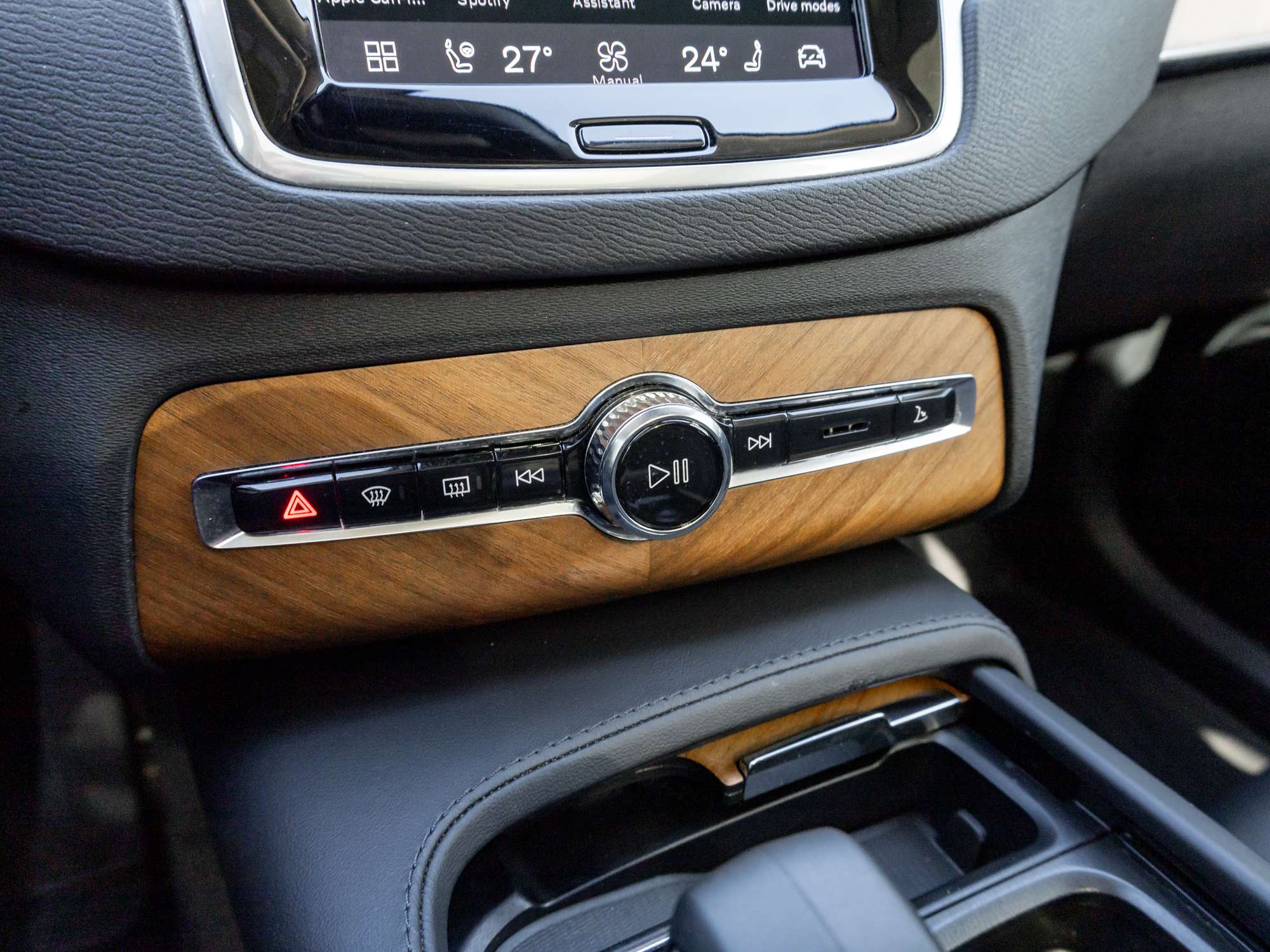 2024 Volvo XC90 B6 AWD PLUS 7-Seater |CPO FINANCE RATE fr 2.99%* thumb 20