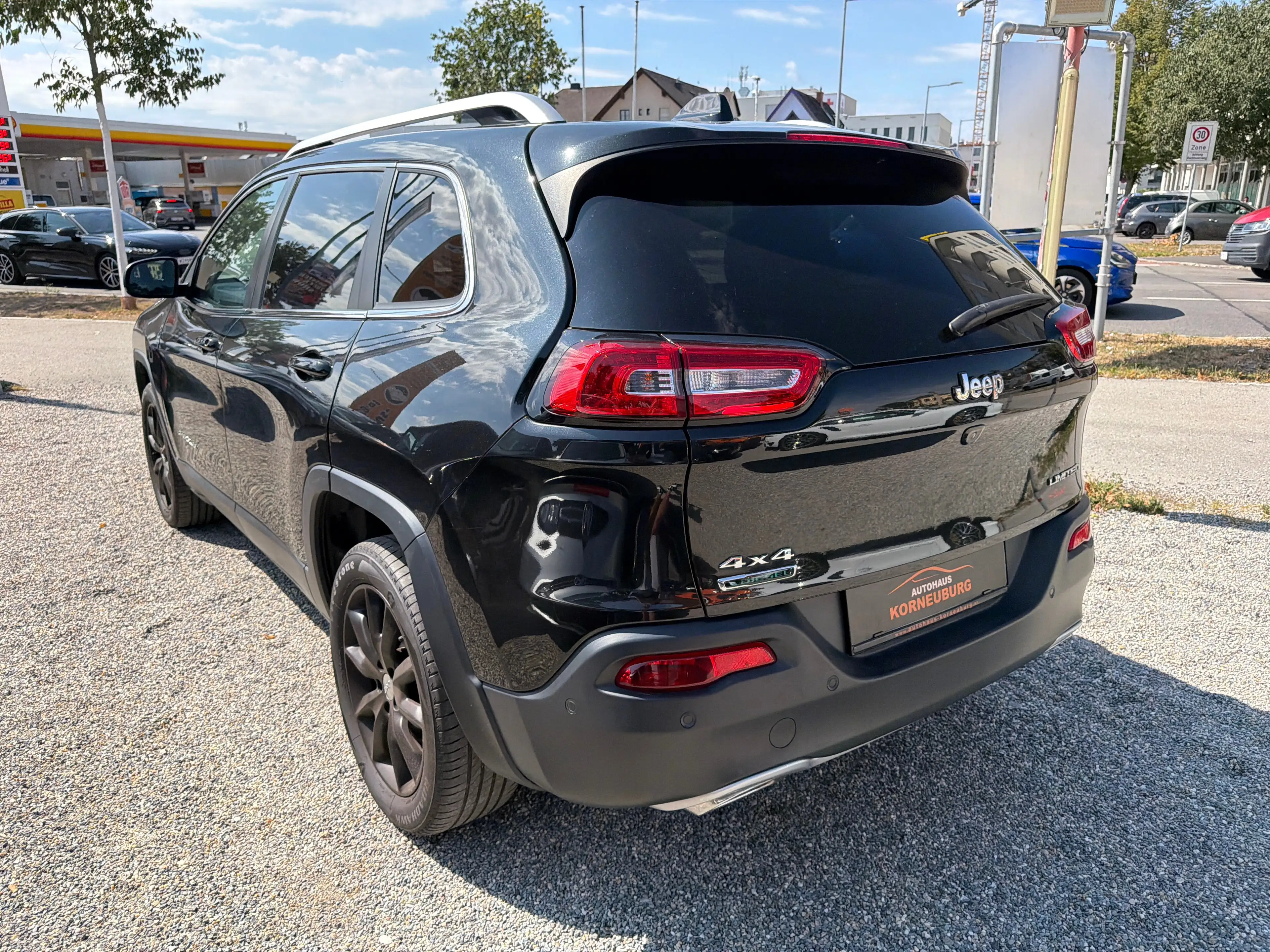 Jeep Cherokee Limited 4WD*Leder*NAVI*Rückfahrkamera*Tempomat* — photo 5
