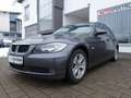 BMW 318 i Limousine Grau - thumbnail 4