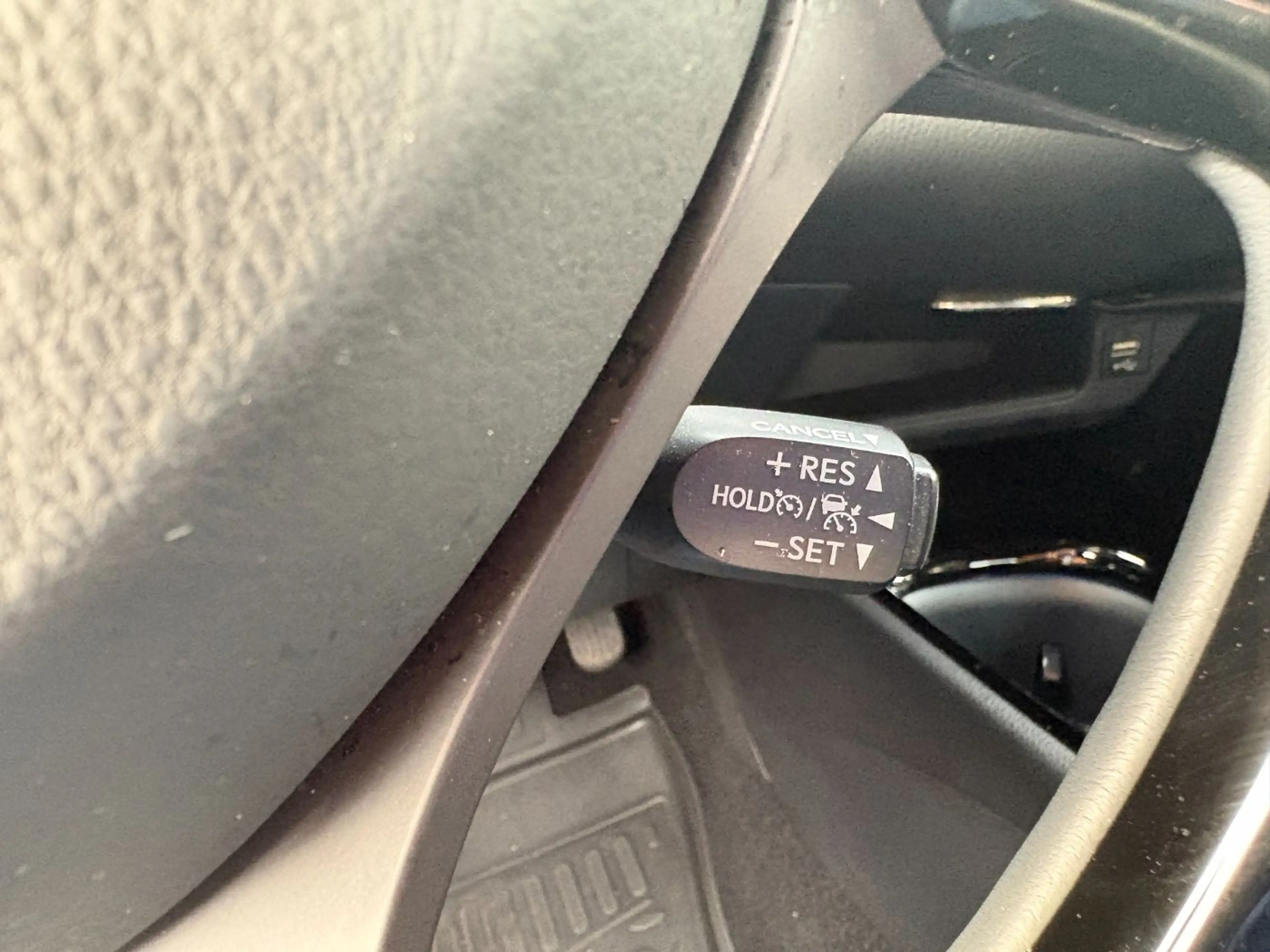 Toyota C-HR 2.0 Hybrid Team D LED, Navi, Kamera, DAB, BT — photo 14