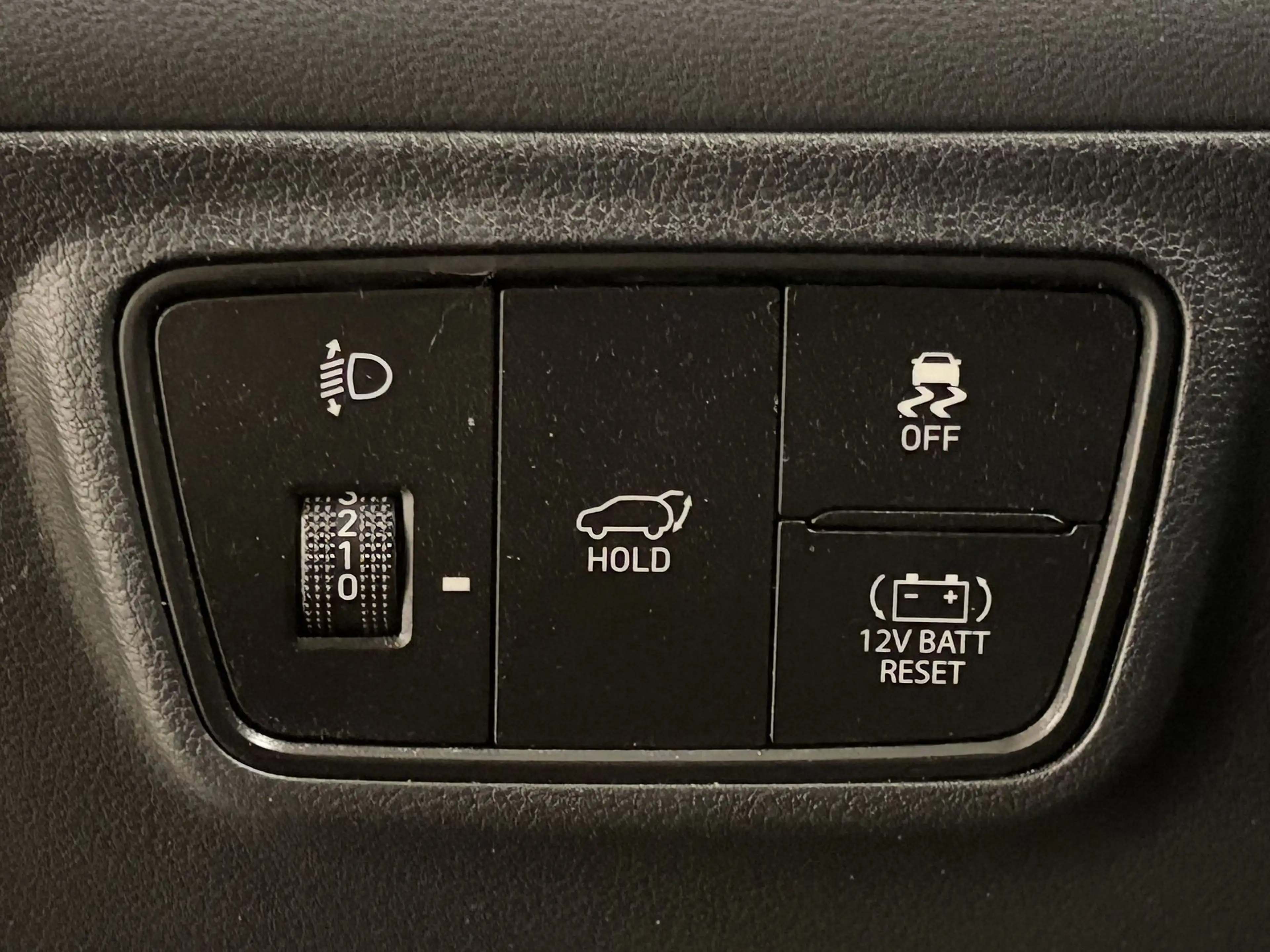 Hyundai TUCSON 1.6 T-GDi Shine HEV AT — photo 21