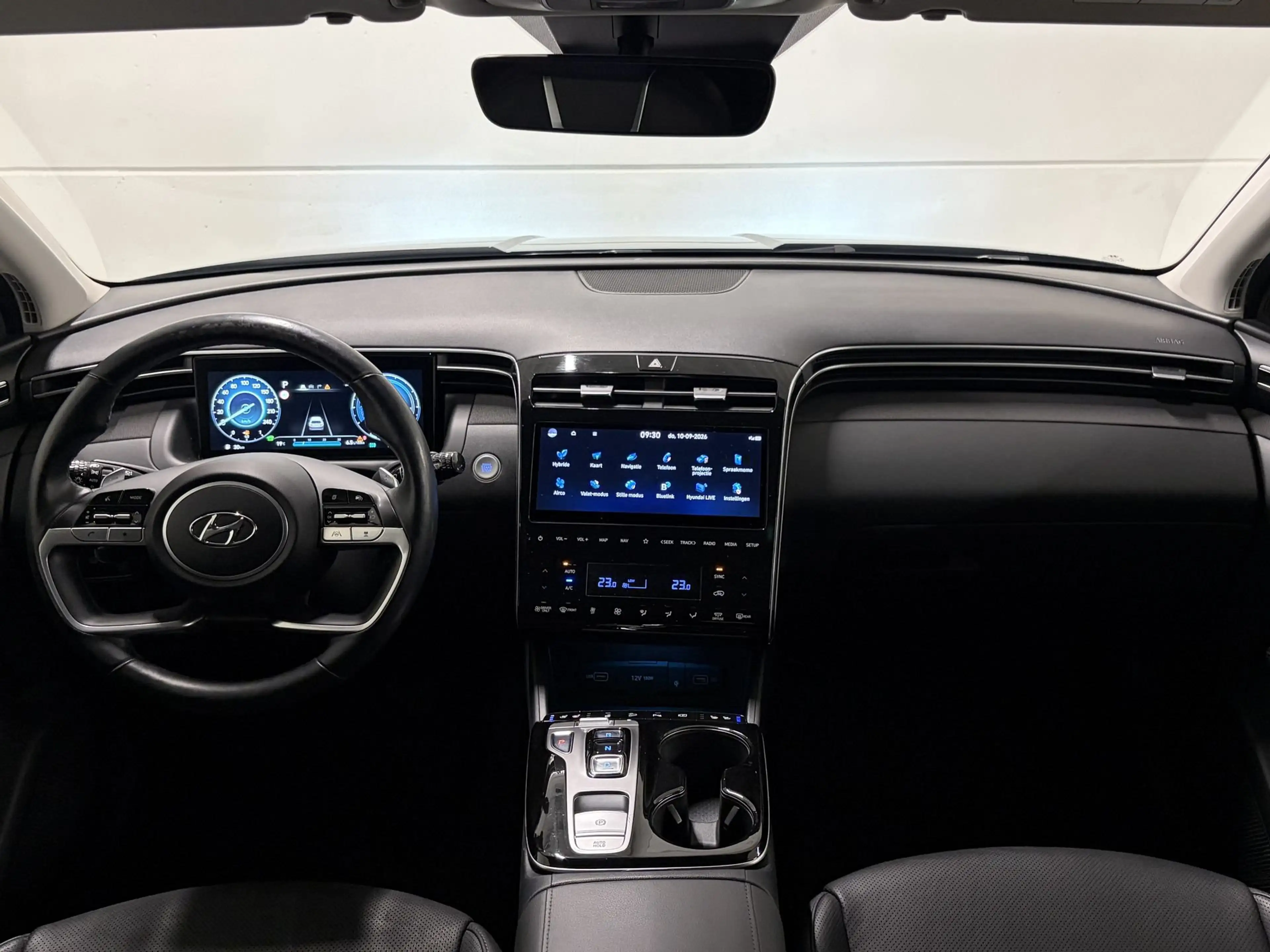 Hyundai TUCSON 1.6 T-GDi Shine HEV AT — photo 9