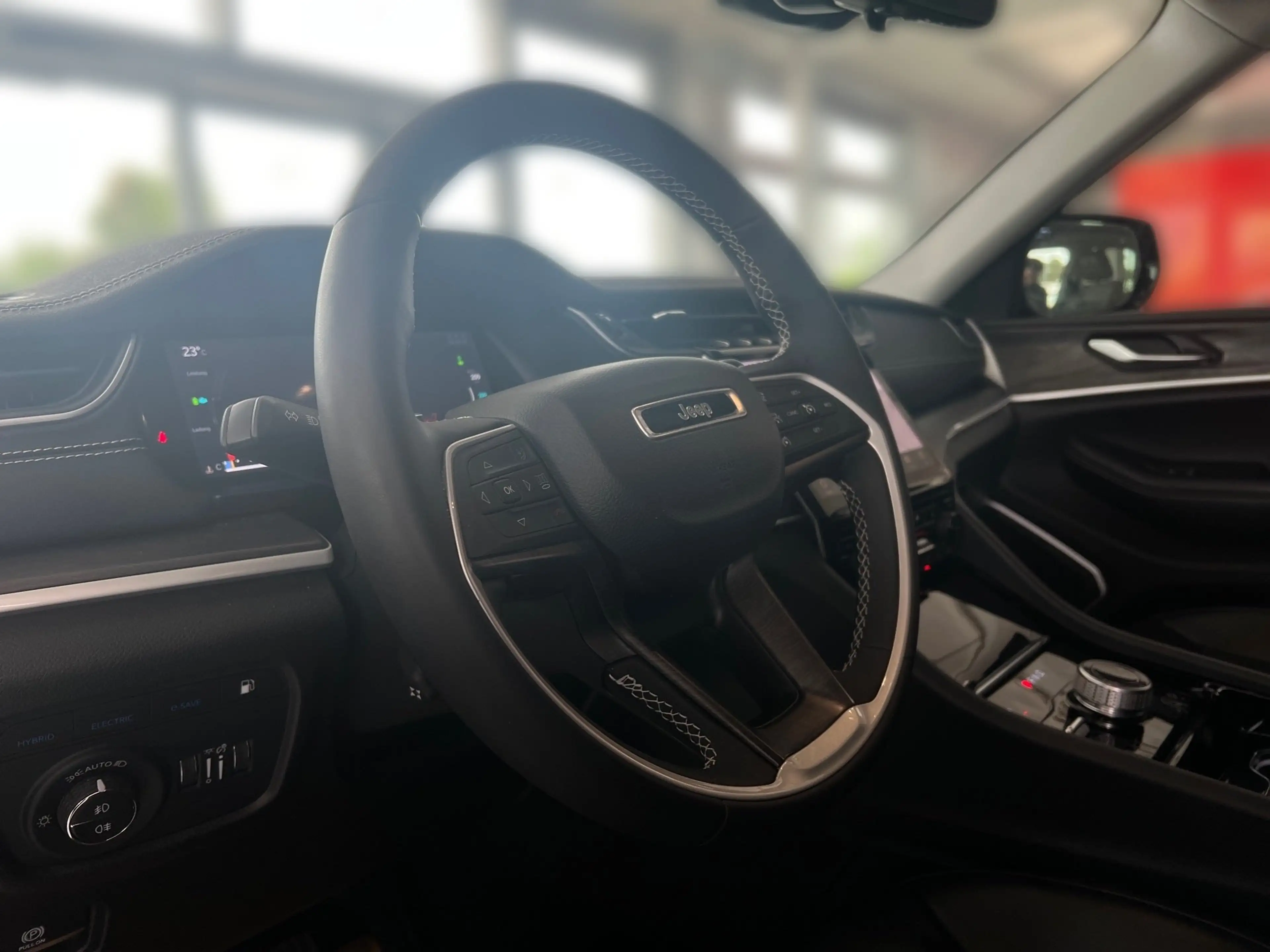 Jeep Grand Cherokee - 2.0 Limited 4xe 2xKlima 4xSHZ — photo 10