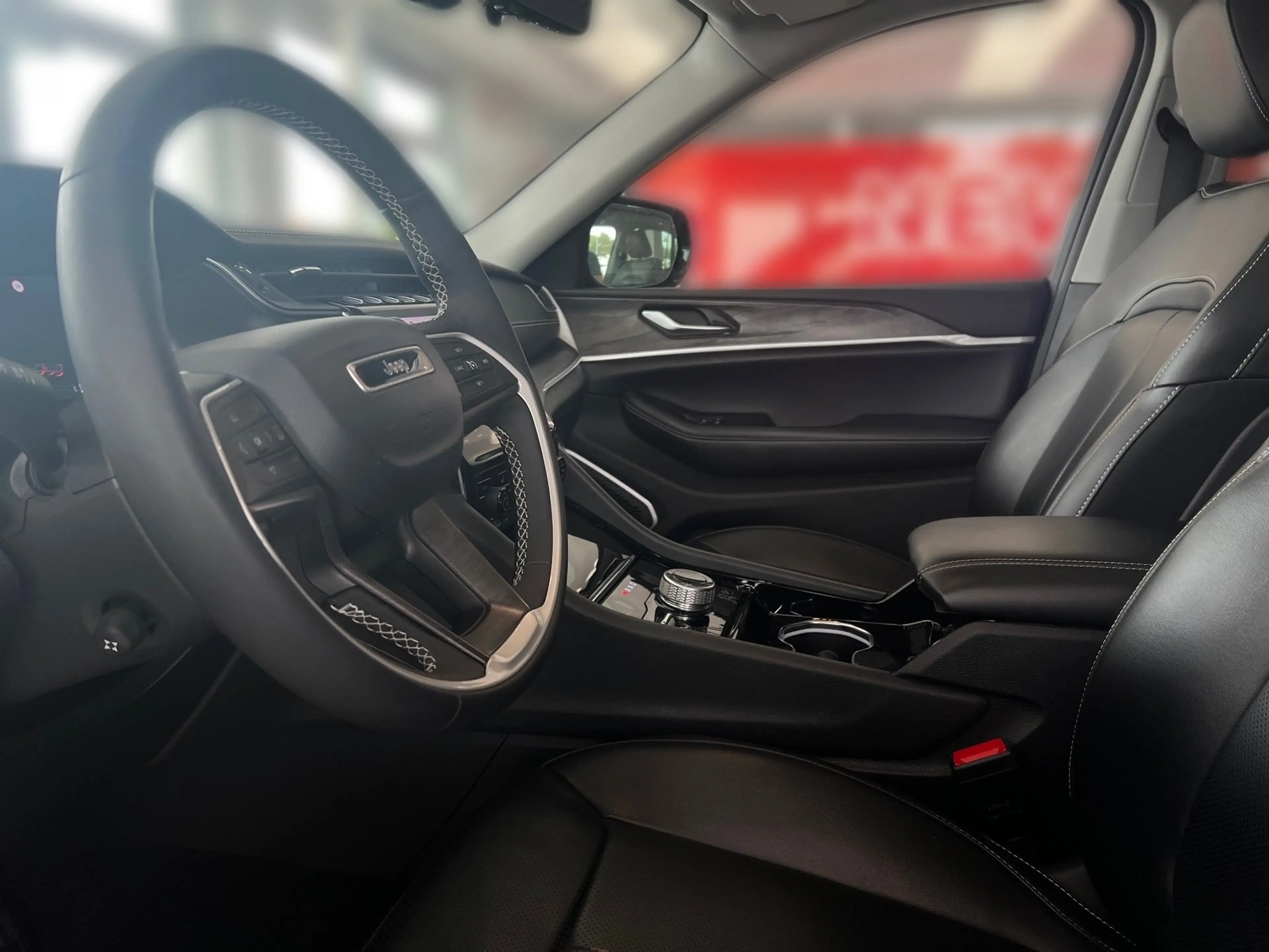Jeep Grand Cherokee - 2.0 Limited 4xe 2xKlima 4xSHZ — photo 13