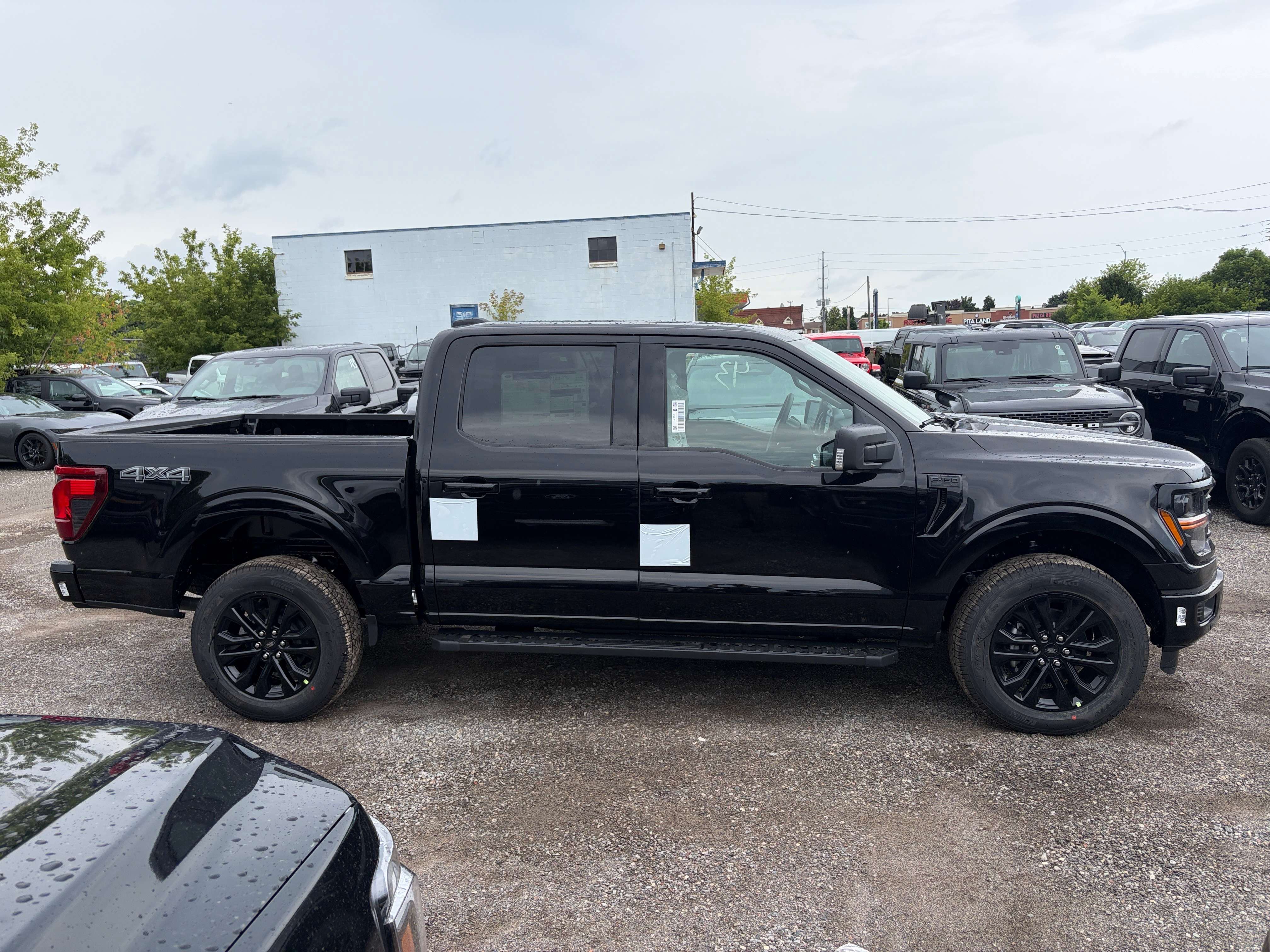 2026 Ford F-150 XLT 4WD SuperCrew 5.5' Box 3.5L V6 ECOBOOST ENGINE — снимка 1