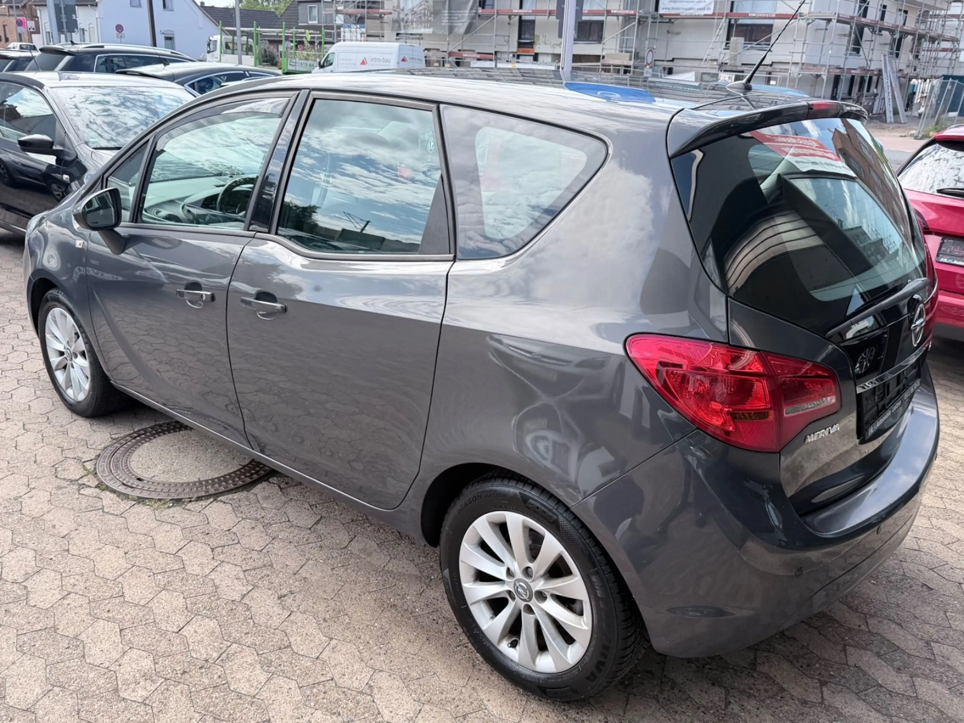 Opel Meriva B Style~MultiLenkrad~Tempomat~PDC~ALU — photo 10