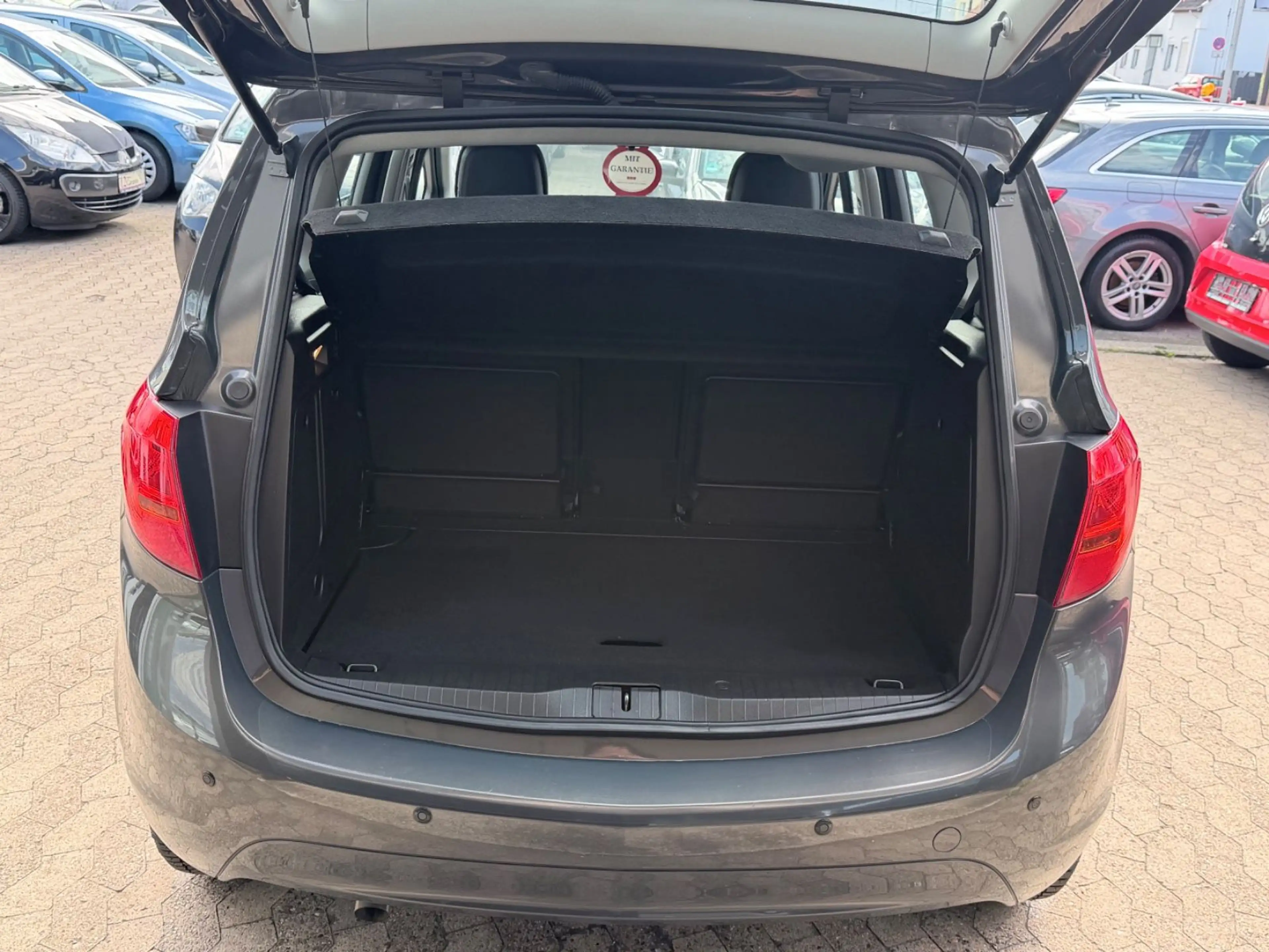 Opel Meriva B Style~MultiLenkrad~Tempomat~PDC~ALU — photo 9