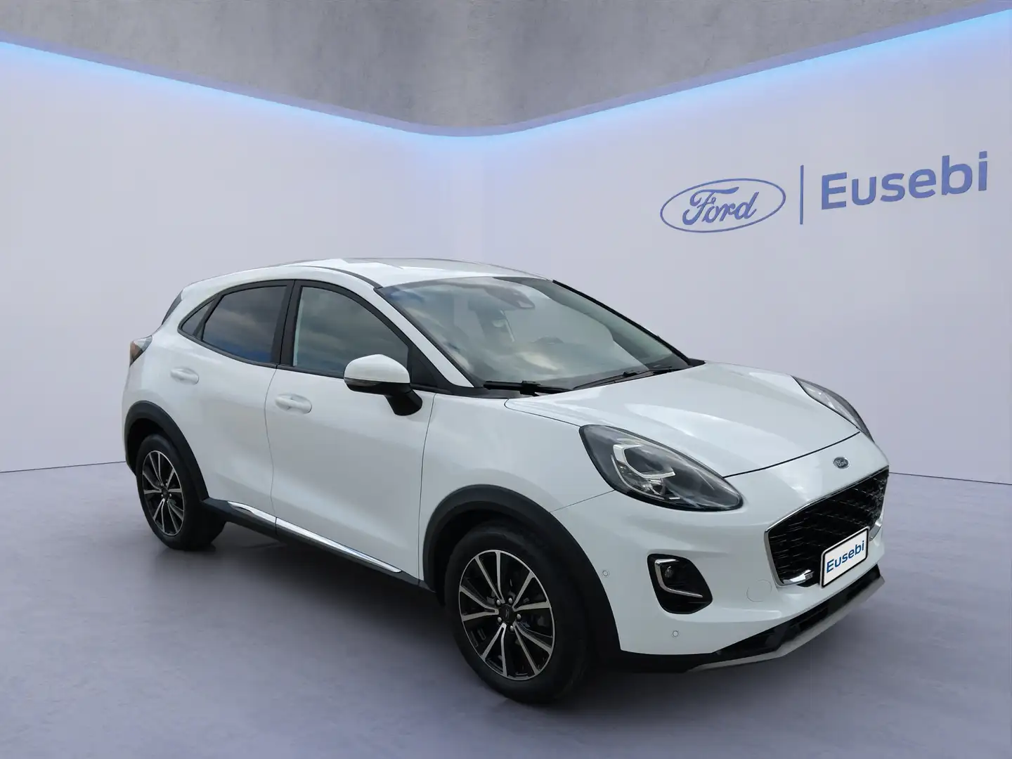 Ford Puma 1.0 EcoBoost Hybrid 125 CV S&S aut. Titanium Weiß - 1