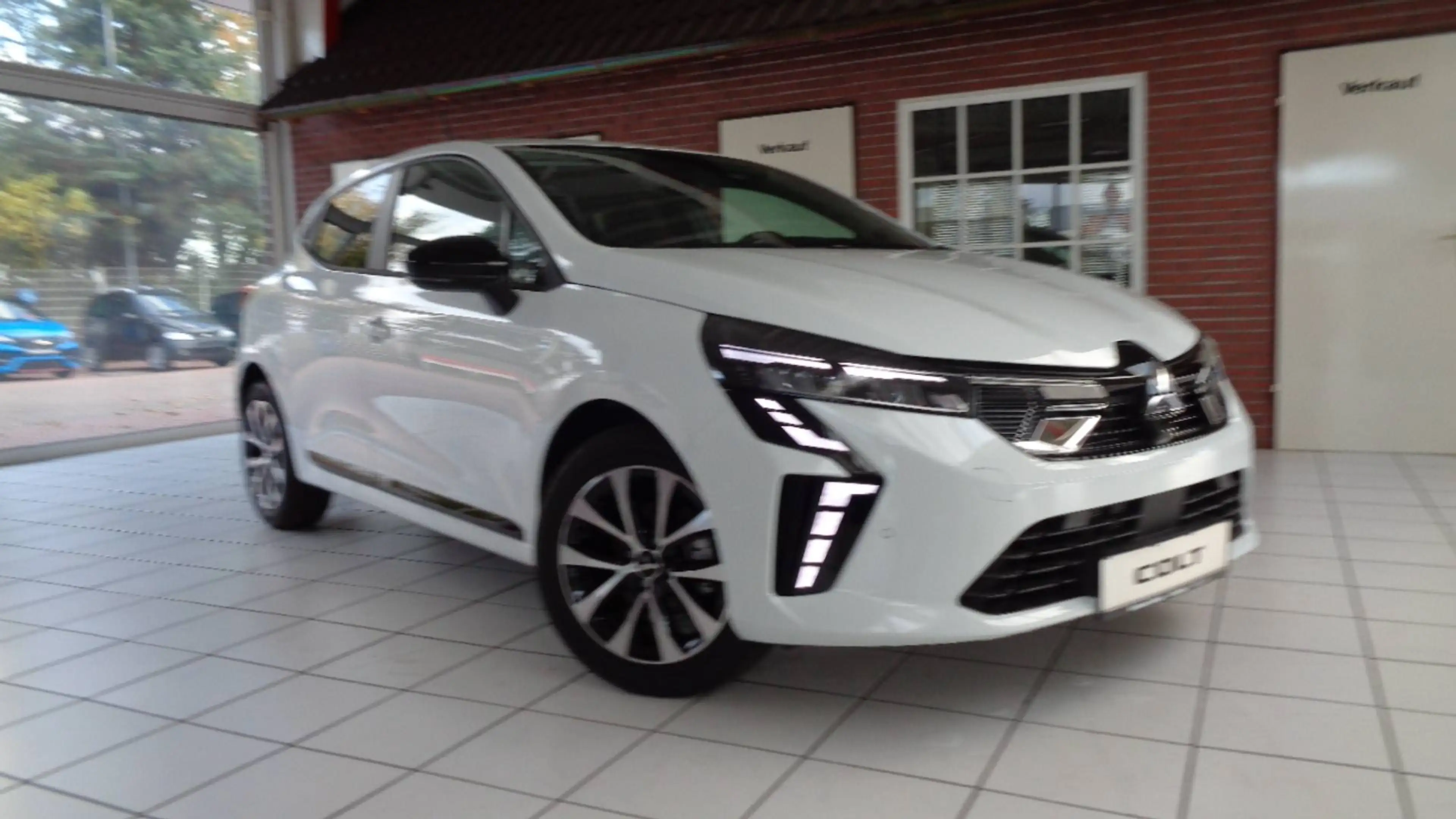 Mitsubishi Colt 1.0 Turbo-Benziner Plus #LED#SmatLink