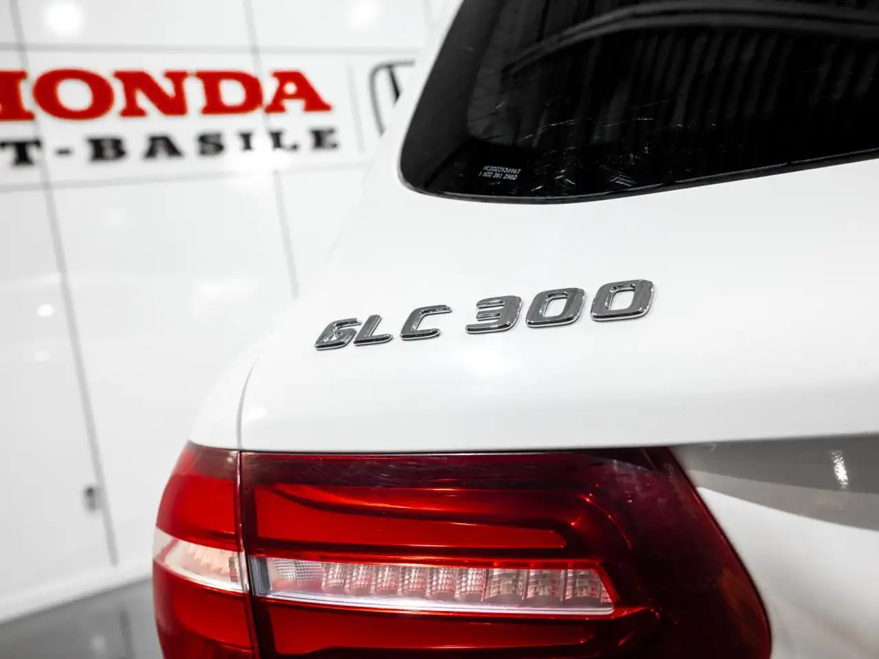 Mercedes-Benz GLC снимка Mercedes-Benz GLC