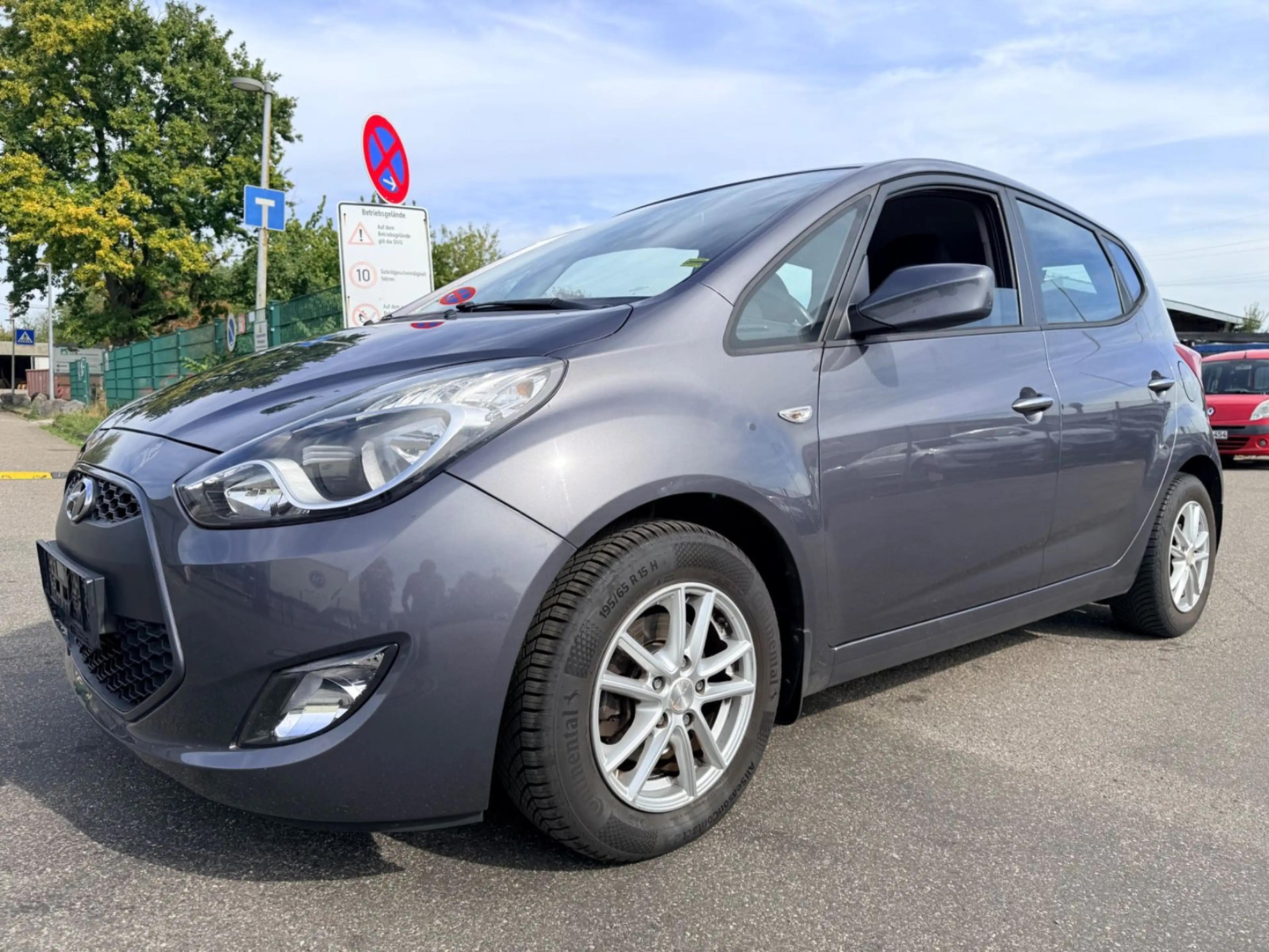 Hyundai iX20 Classic — photo 2