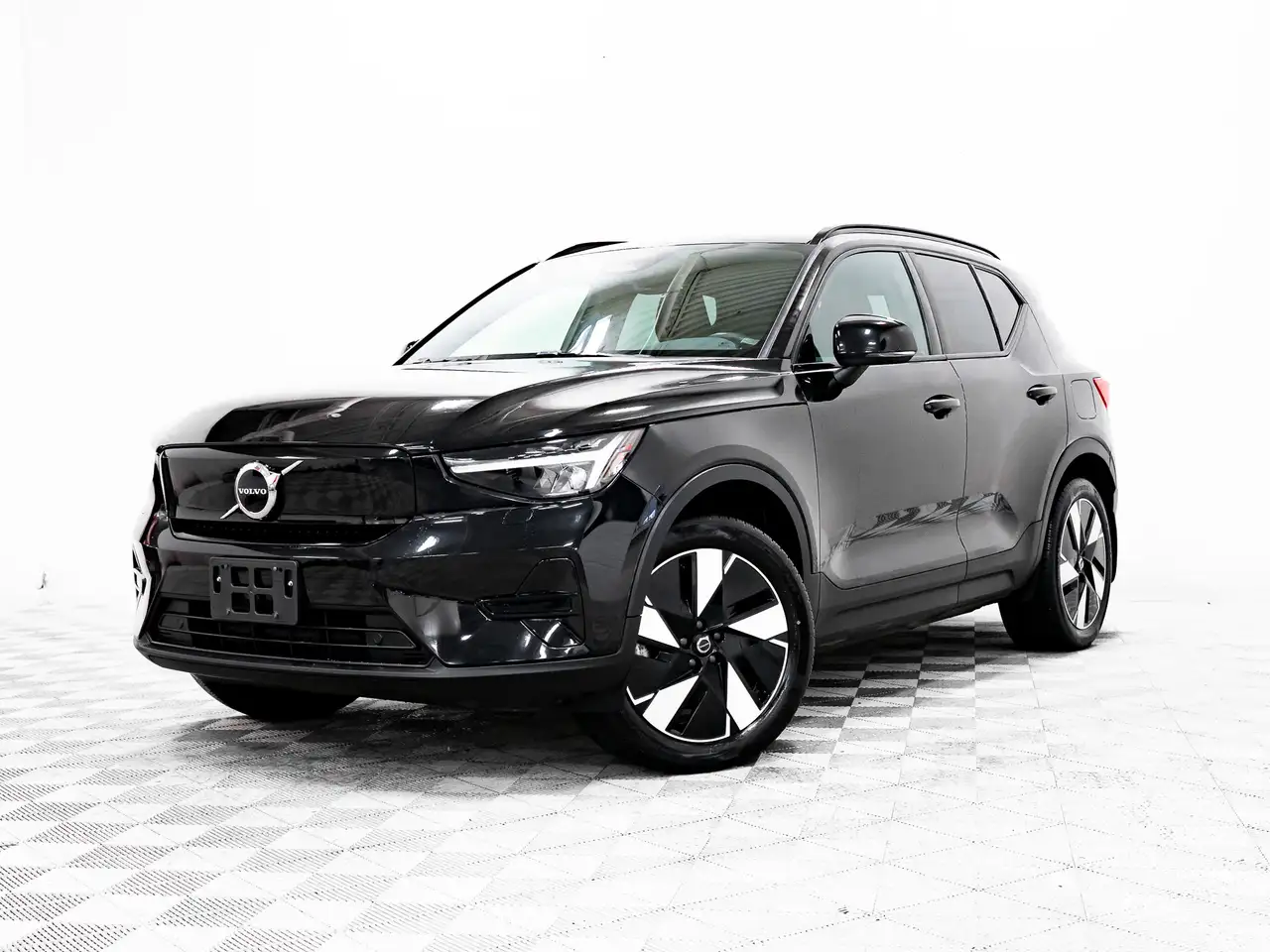 2024 Volvo XC40
