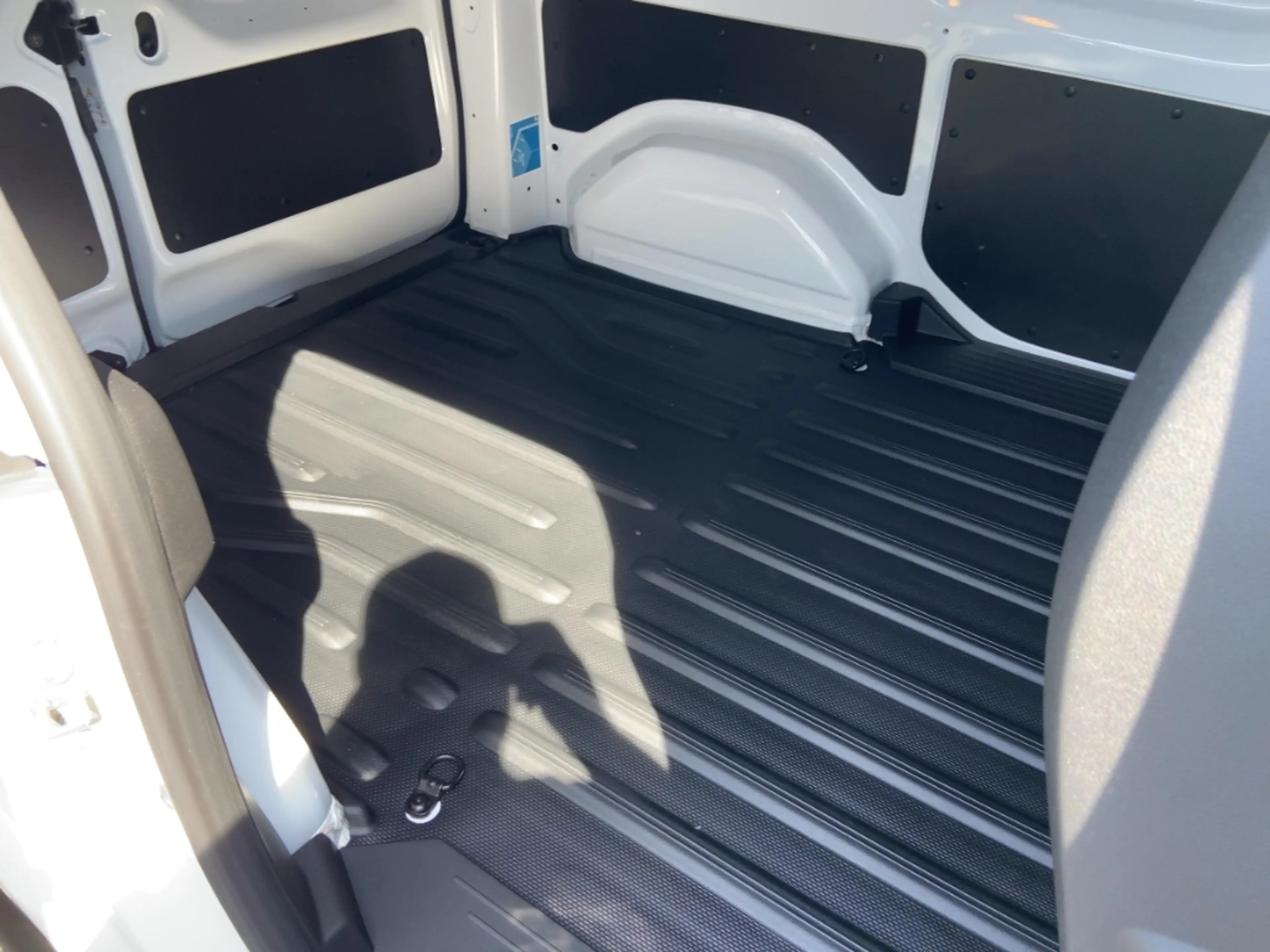 Nissan Townstar ACENTA Kasten L1 130PS 2,2t RFK/KLIMA — photo 11