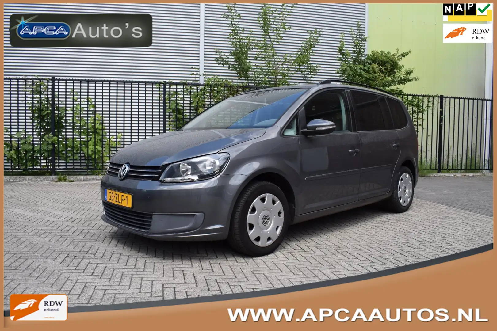 Volkswagen Touran 1.2 TSI Comfortline 12 mnd GARANTIE €8945,- incl, Grijs - 1