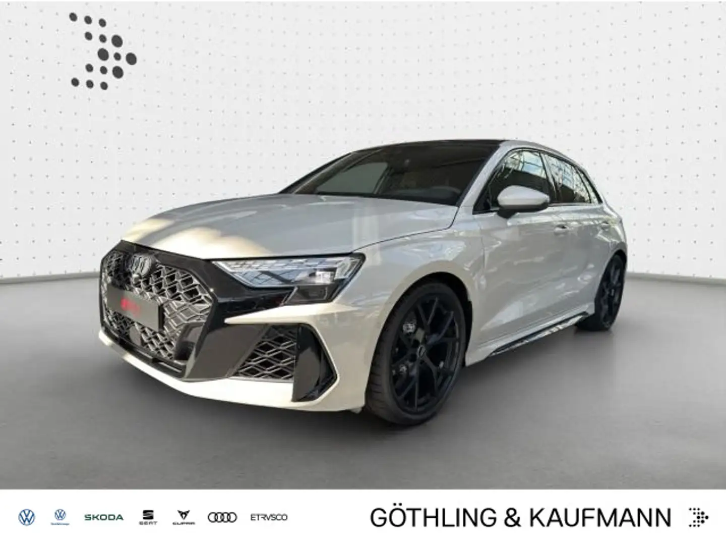 Audi RS3 294(400) kW(PS) S tronic*Pano*SON Бежевий - 1
