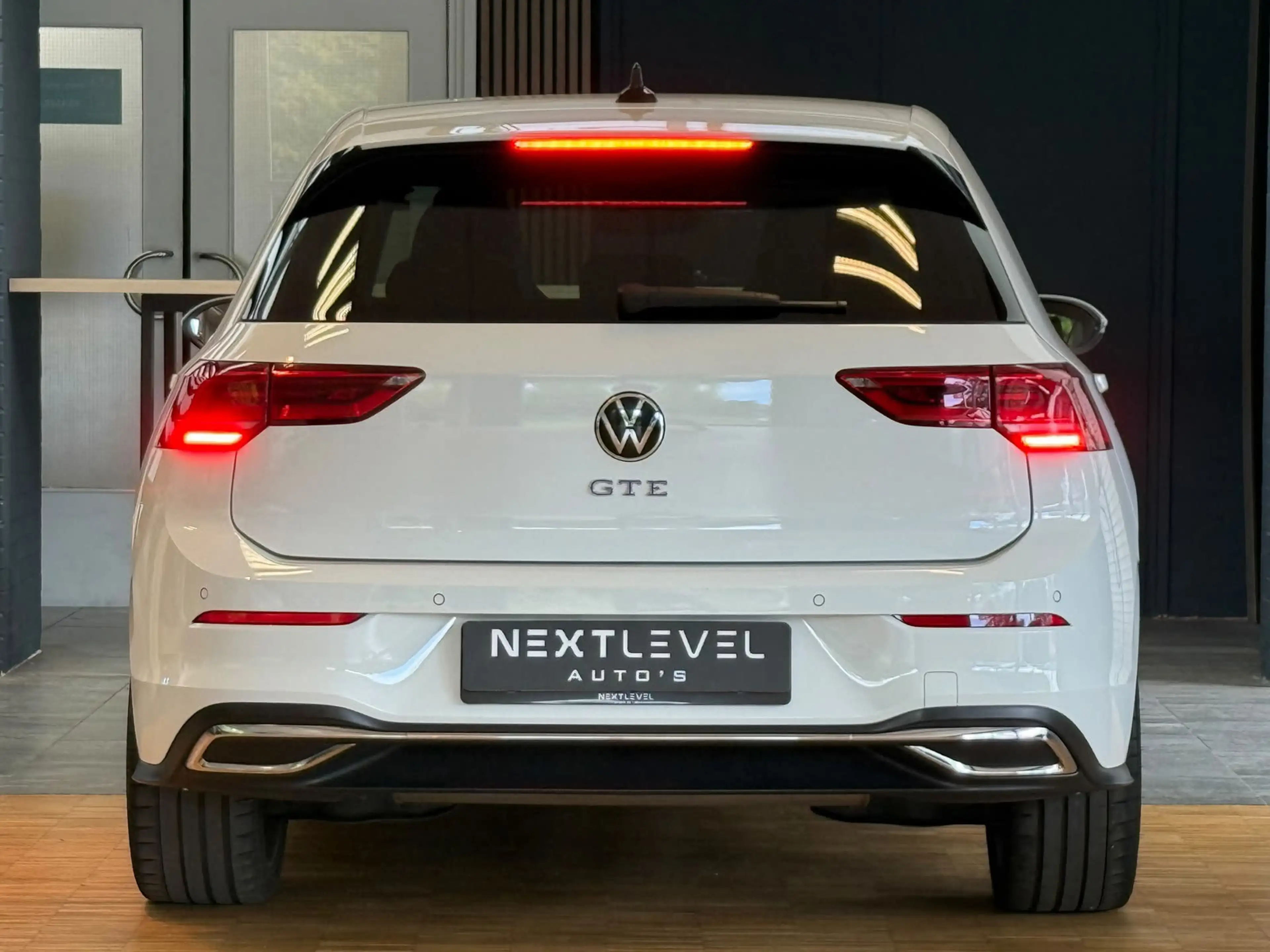 Volkswagen Golf GTE 1.4 eHybrid — photo 6