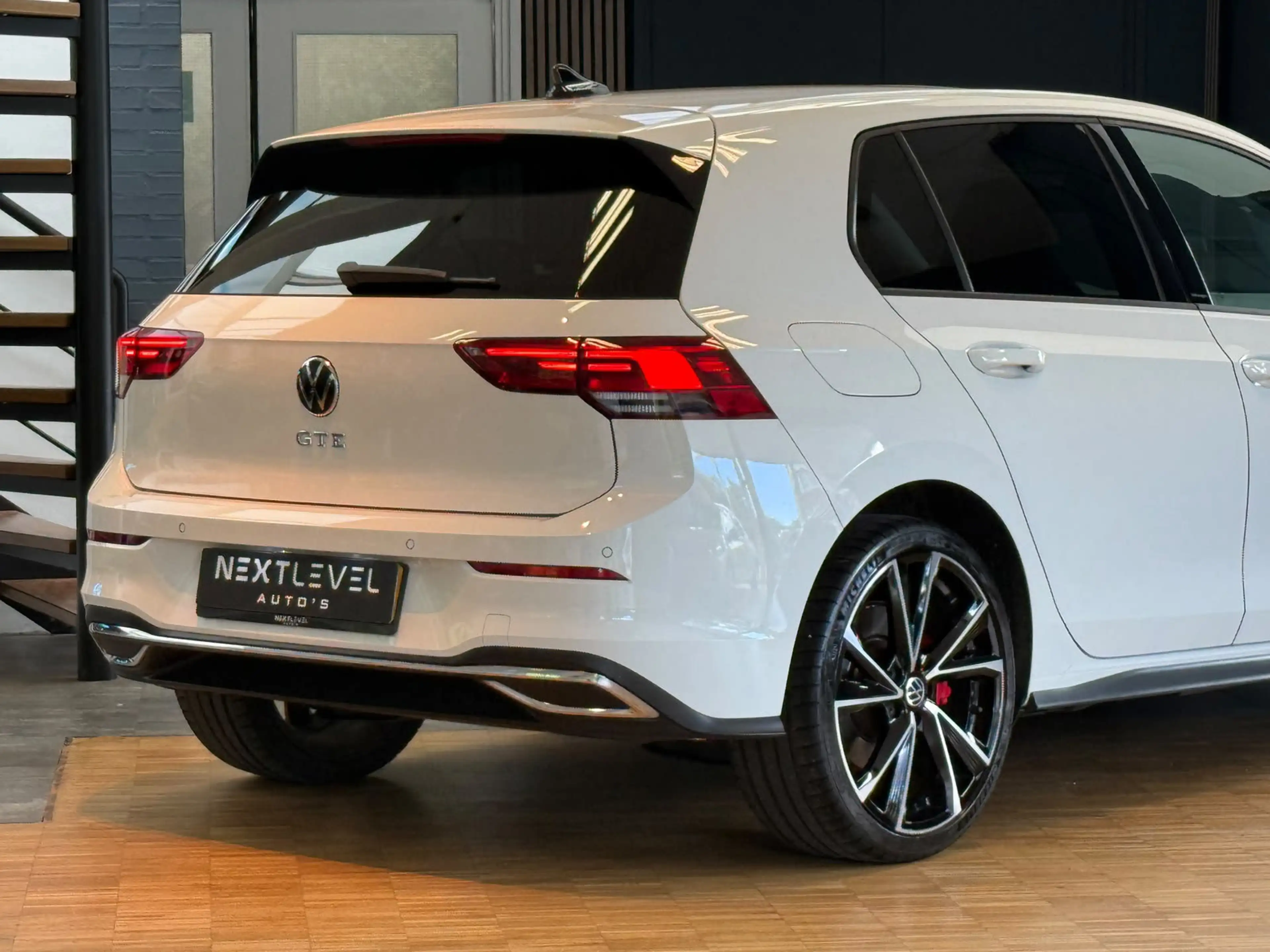 Volkswagen Golf GTE 1.4 eHybrid — photo 8