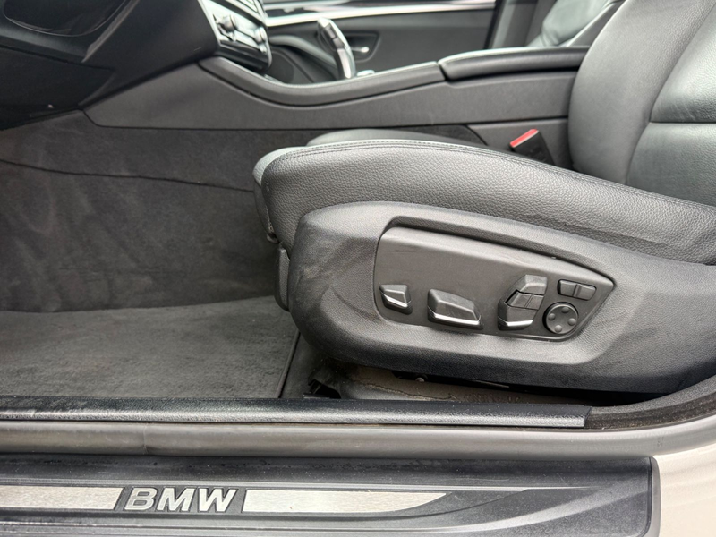 BMW 520 5 Touring 520 d Head-Up Spurhalteassistent — photo 13