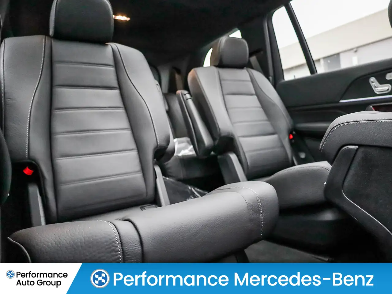 Mercedes-Benz GLS снимка Mercedes-Benz GLS