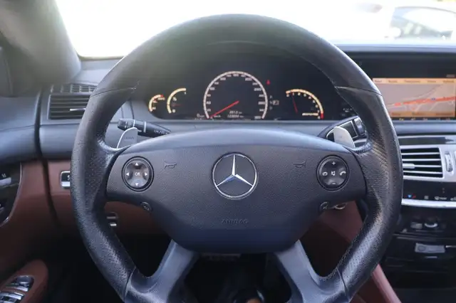 Mercedes-Benz CL view 11