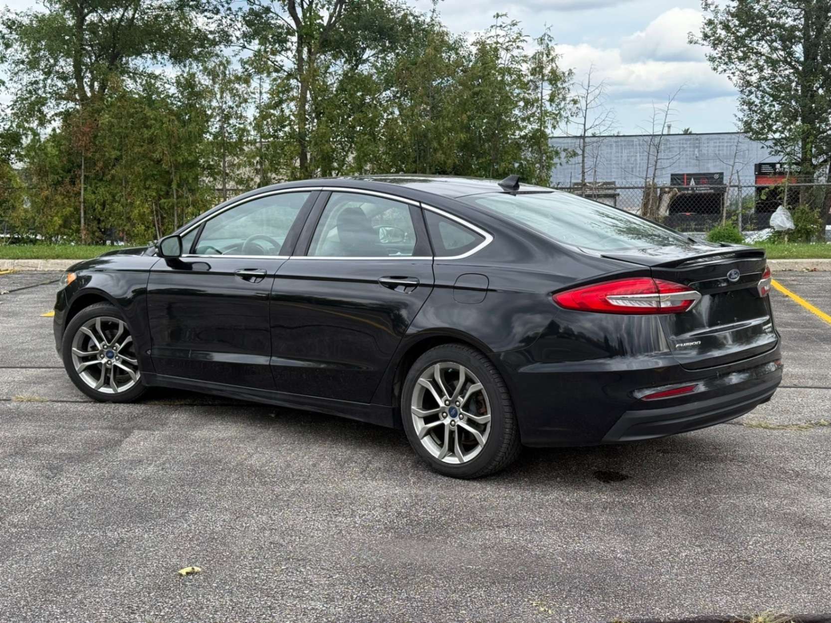 2020 Ford Fusion Titanium|LEATHER|SUNROOF|KEYLESS ENTRY|NAV — photo 1